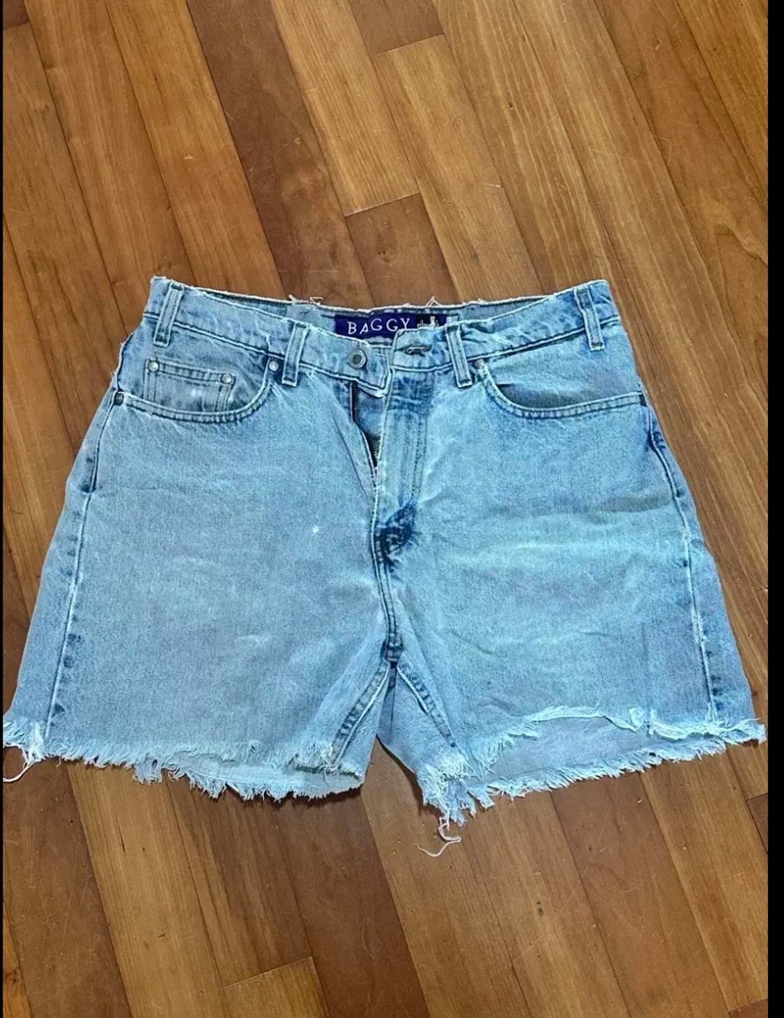 실버탭 배기핏 데님 숏팬츠 상품이미지1