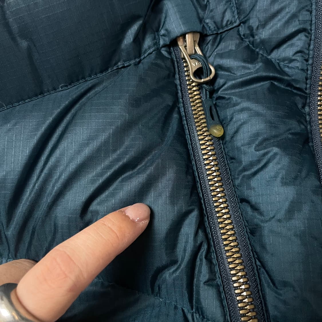 몽벨 투톤 배색 구스다운 패딩 점퍼 105 상품이미지6