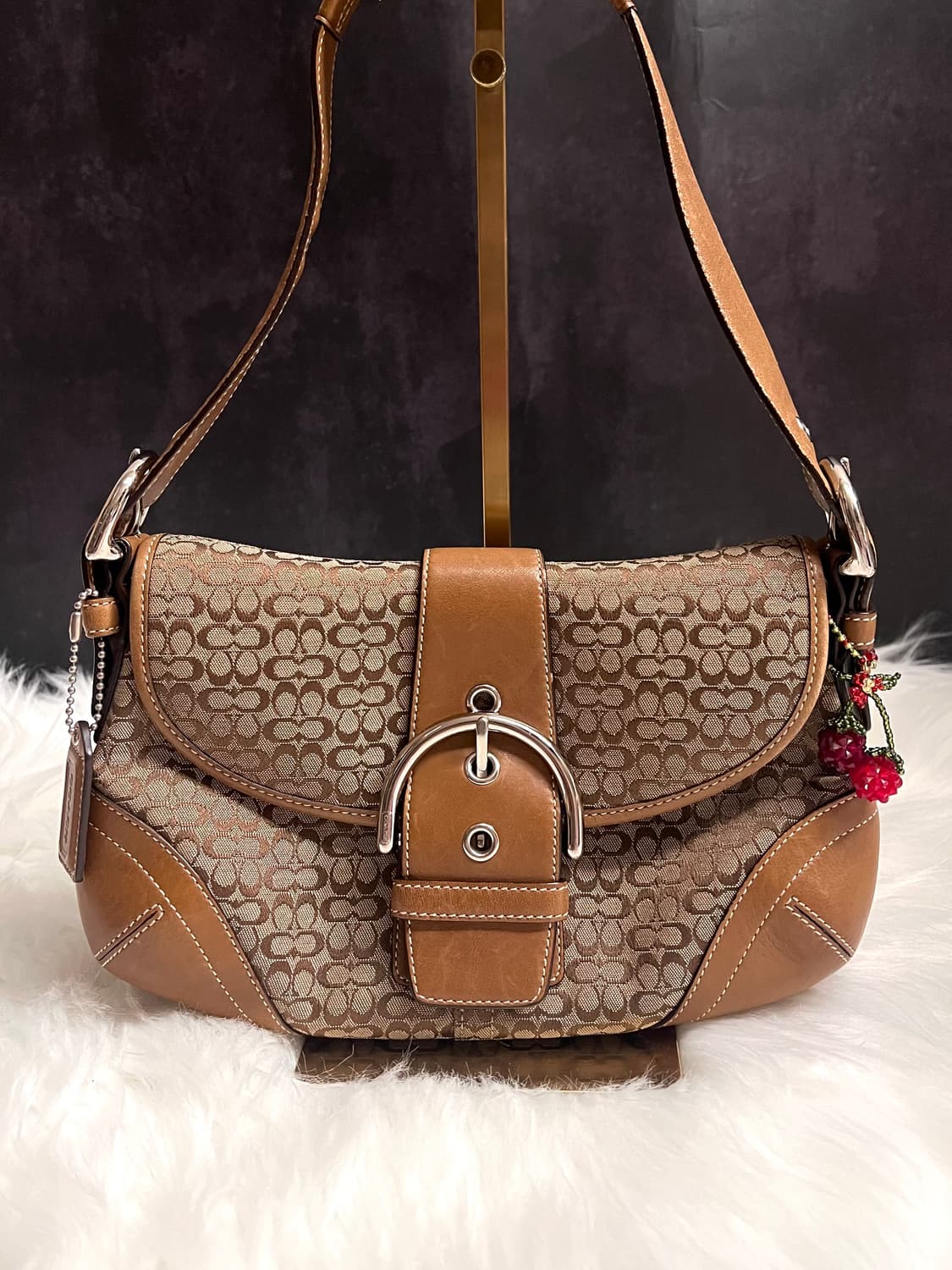 90s coach mini 시그니처 캔버스 탠 브라운 레더 소호 숄더백 상품이미지2