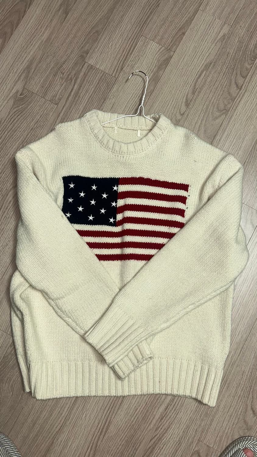 뉴뉴 성조기 아이보리 니트 상품이미지1