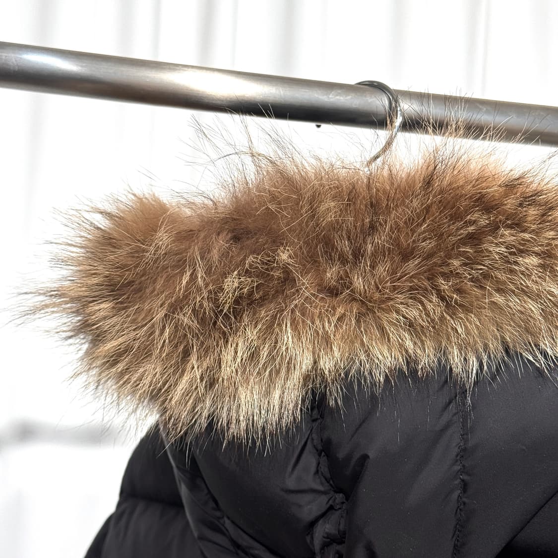 몽클레어 클루니 다운패딩 블랙 4 상품이미지6