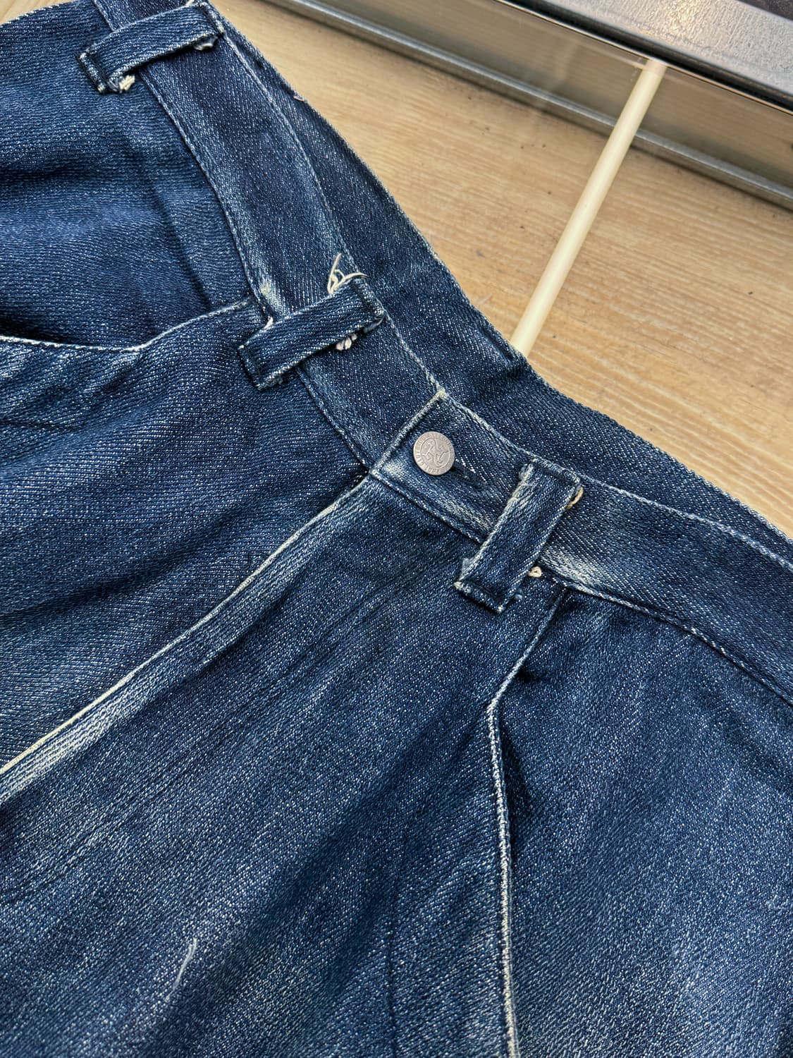 올포원 백 레터링 로고 하드 데님 팬츠 상품이미지6