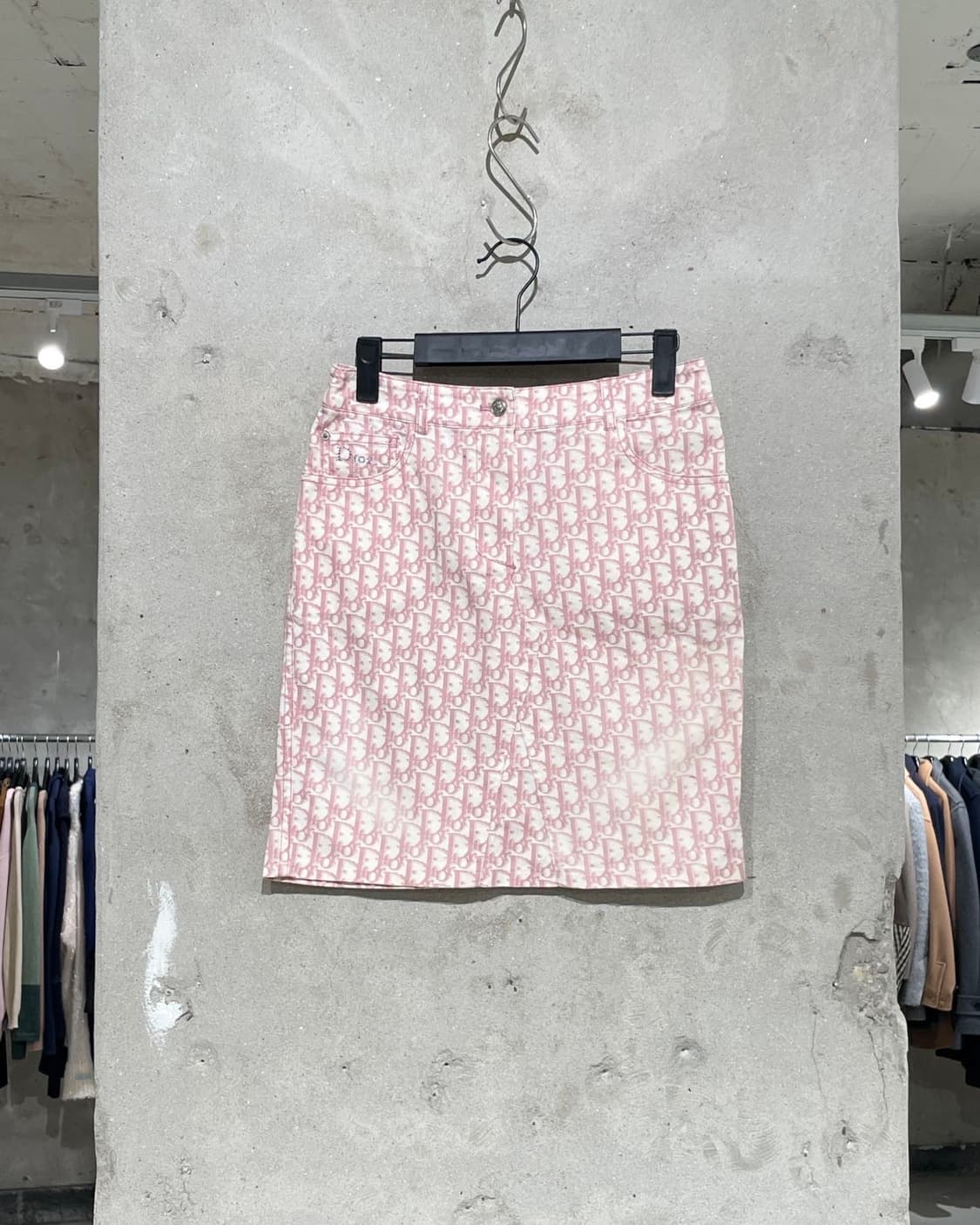 크리스찬 디올 핑크 오블리크 큐빅 넘버링 미디스커트 상품이미지1