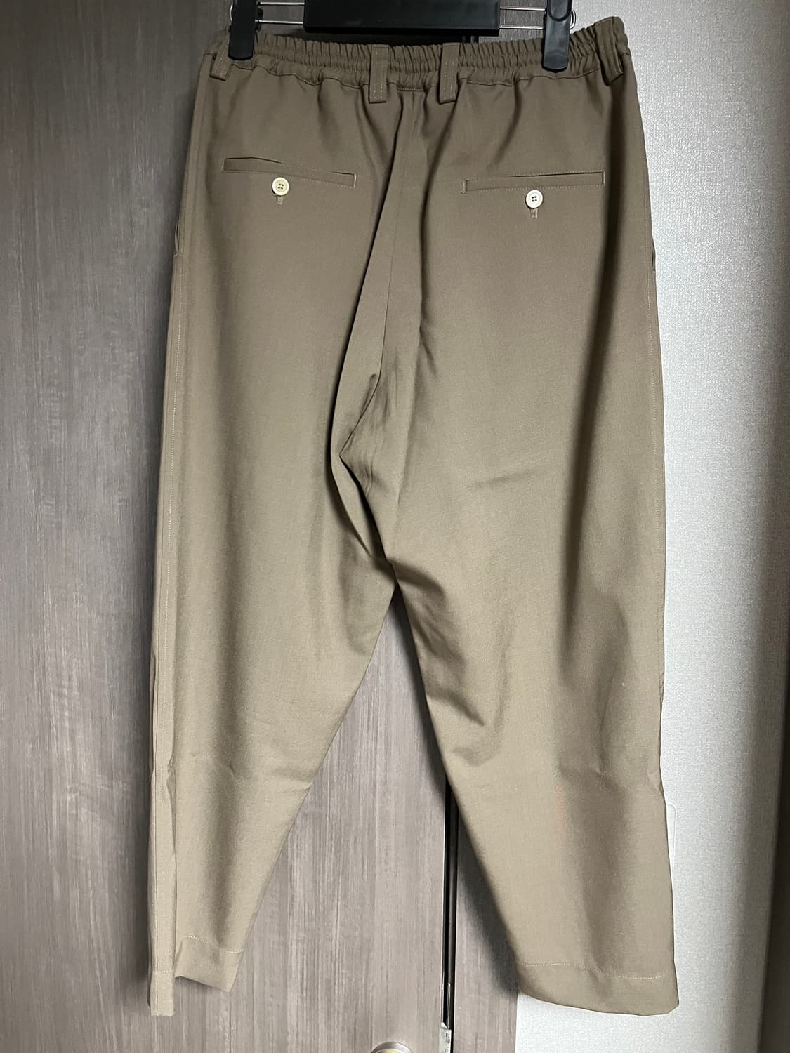 마르니 남성 베이지 밴딩 슬랙스 상품이미지2