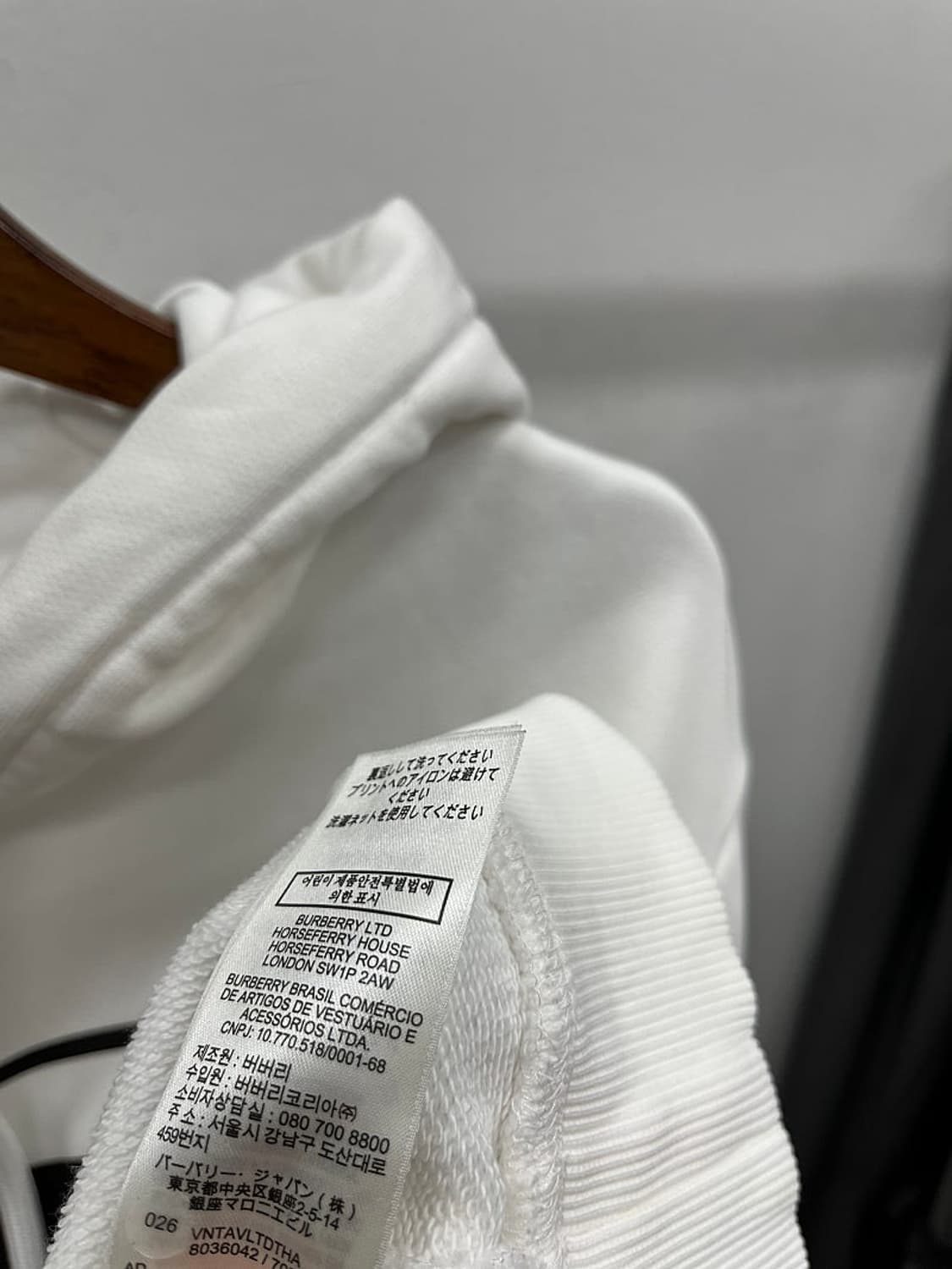 여) 버버리 신형 후드티 상품이미지7