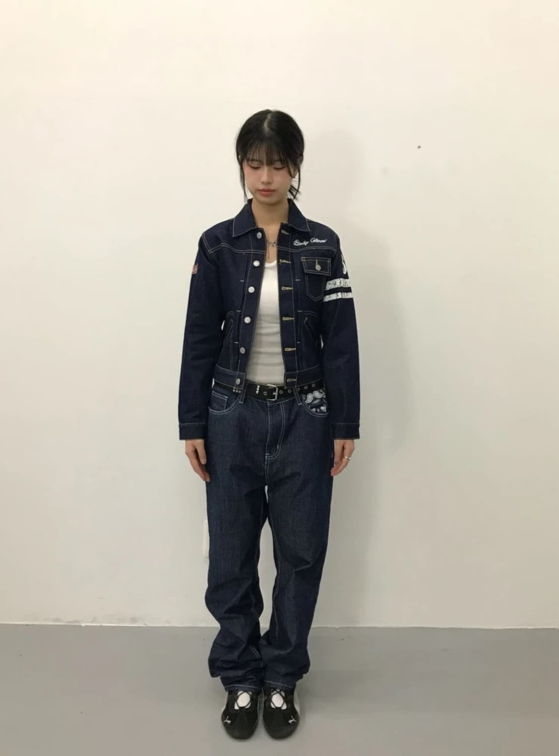 Body Glove Embroidered Denim Jacket 상품이미지1