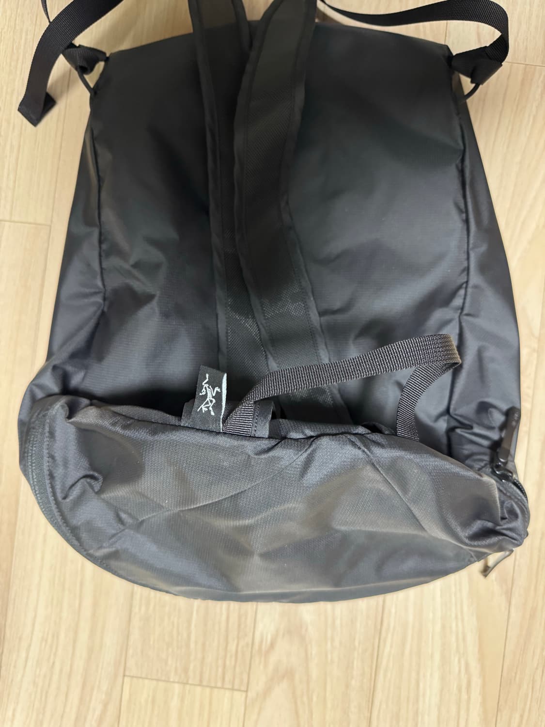 아크테릭스 헬리아드 15백팩 블랙 상품이미지3