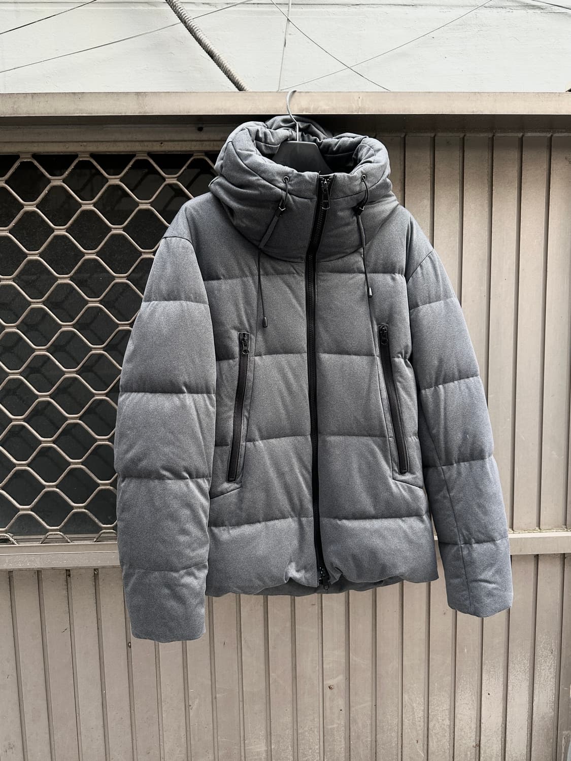 Slick high neck gray puffer jacket 상품이미지5