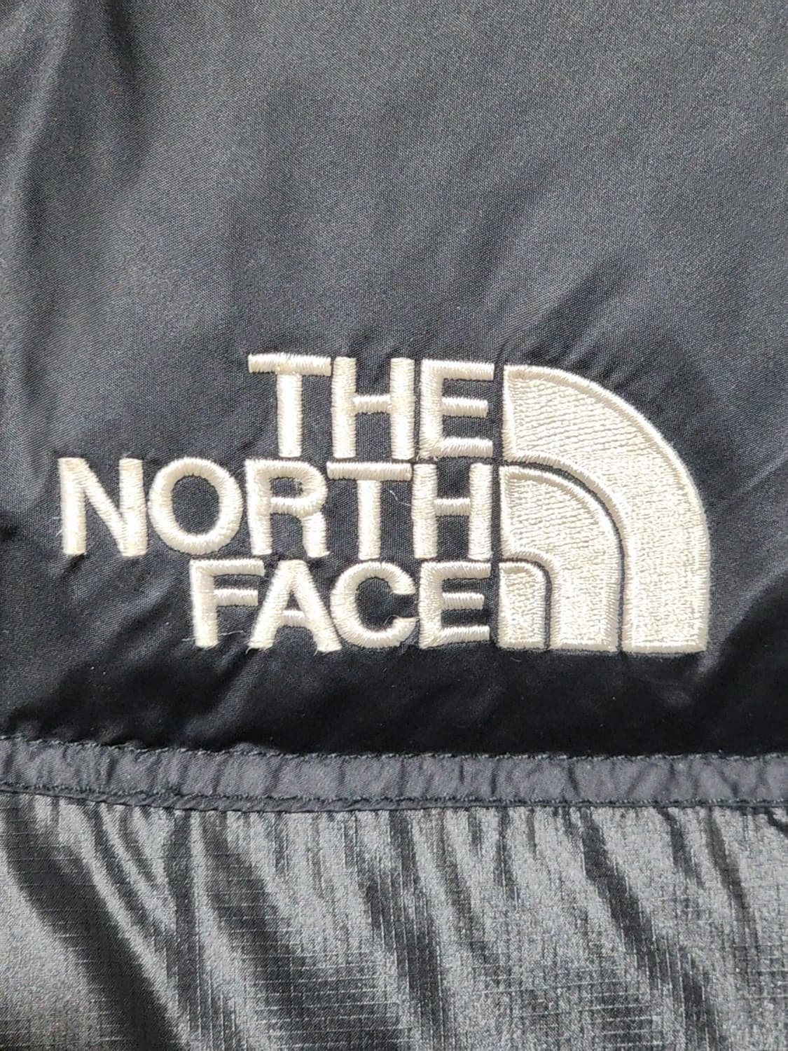 (95) 노스페이스 눕시패딩 점퍼 블랙 거위털 700 다운자켓  상품이미지4