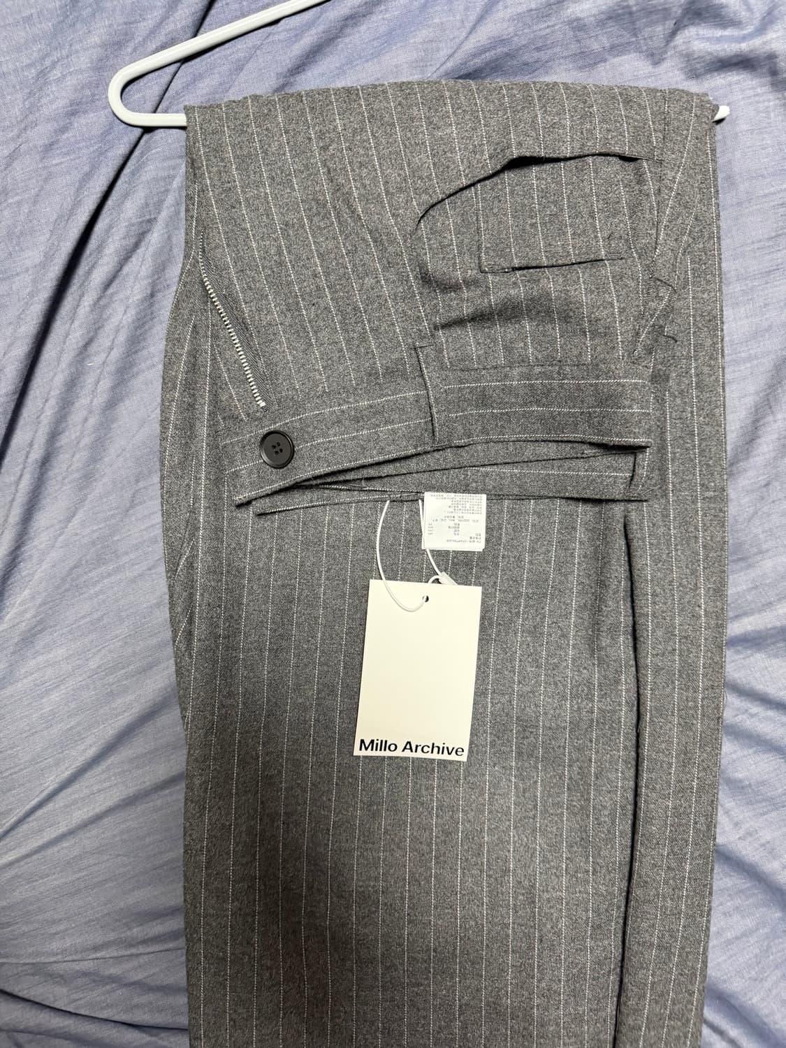 밀로 아카이브 리플렉트 스트라이프 울 팬츠 [차콜] L 상품이미지1