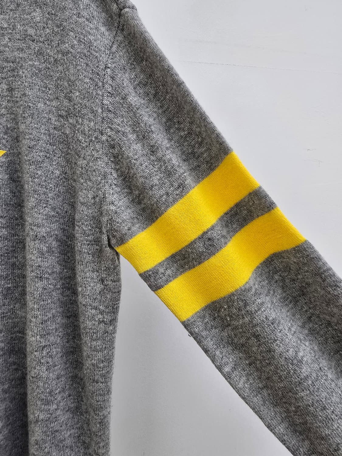 럭키슈에뜨 부클자수 루즈핏 니트 상품이미지6