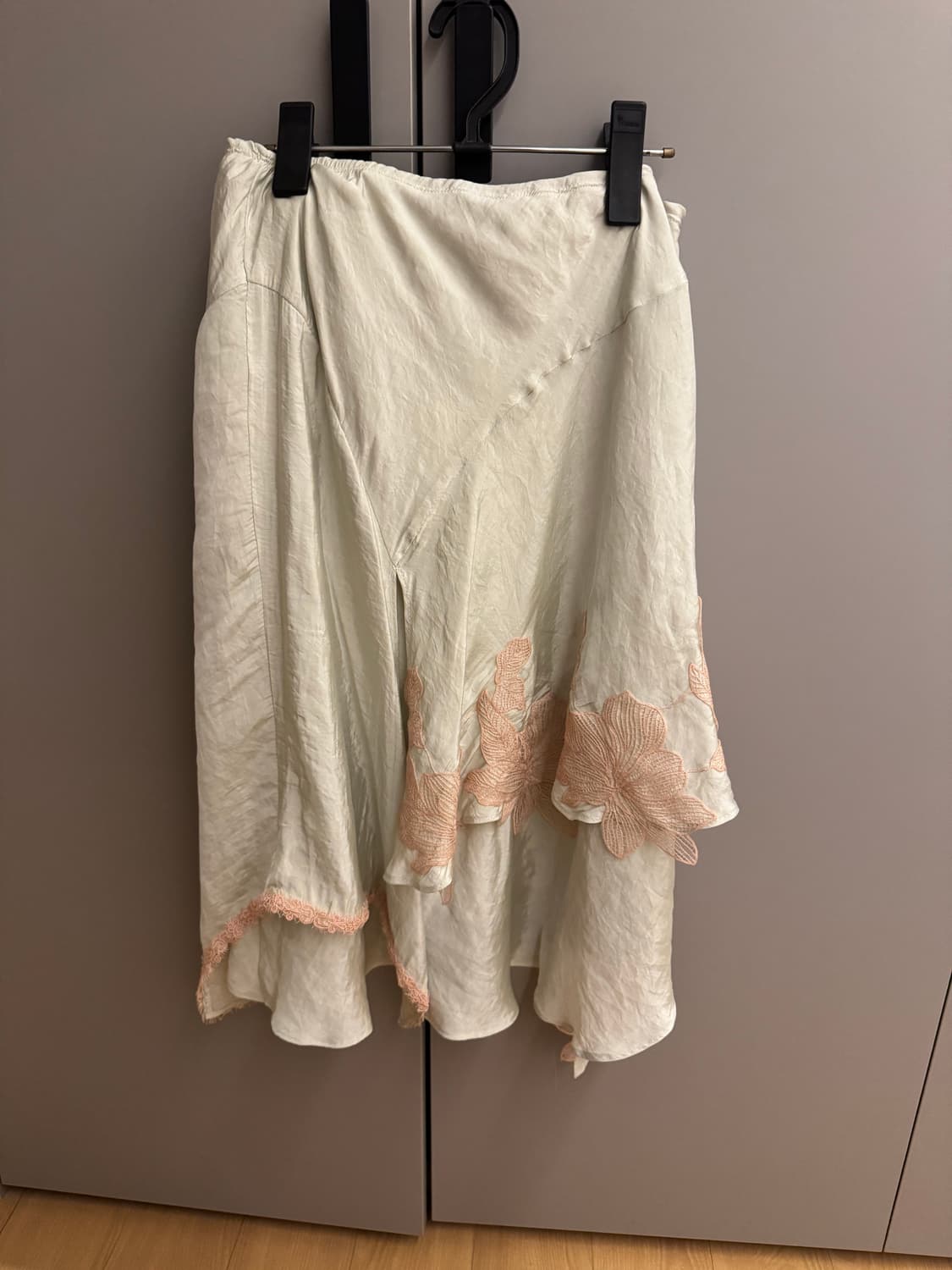 Verso 베르소 ASYMMETRIC LACE SKIRT 사이즈m 상품이미지4