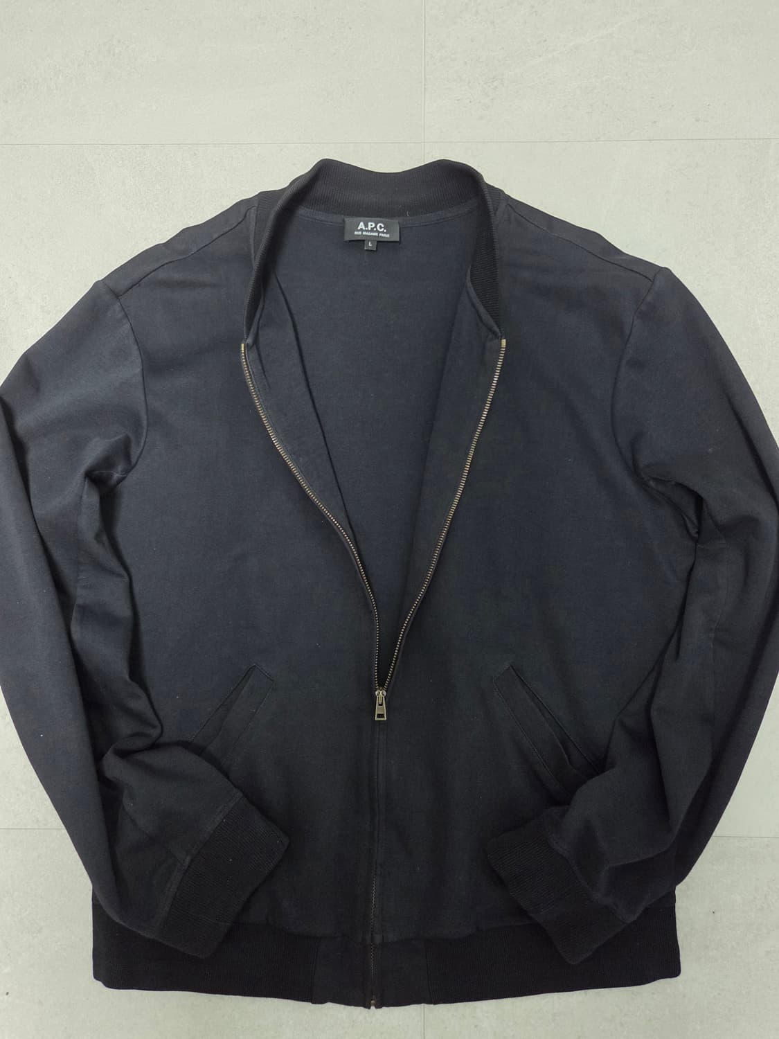 A.P.C.(아페쎄) 미니멀 코튼 보머 자켓 블랙 상품이미지5