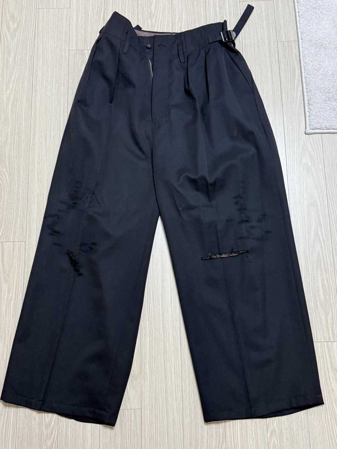 안셀름 울 데미지 와이드 슬랙스 1사이즈 상품이미지1