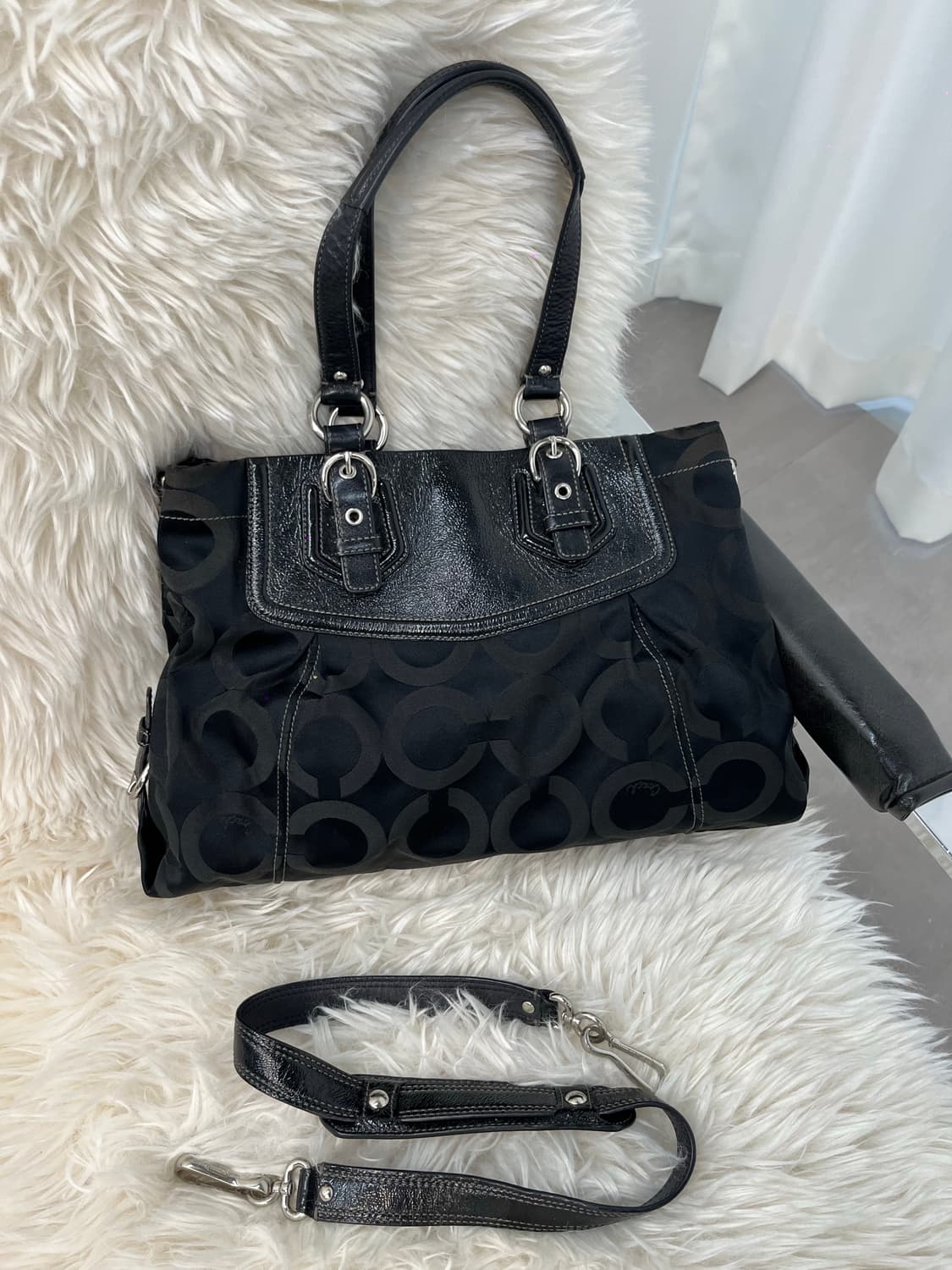 Coach Square Basic Shoulder Bag 상품이미지2