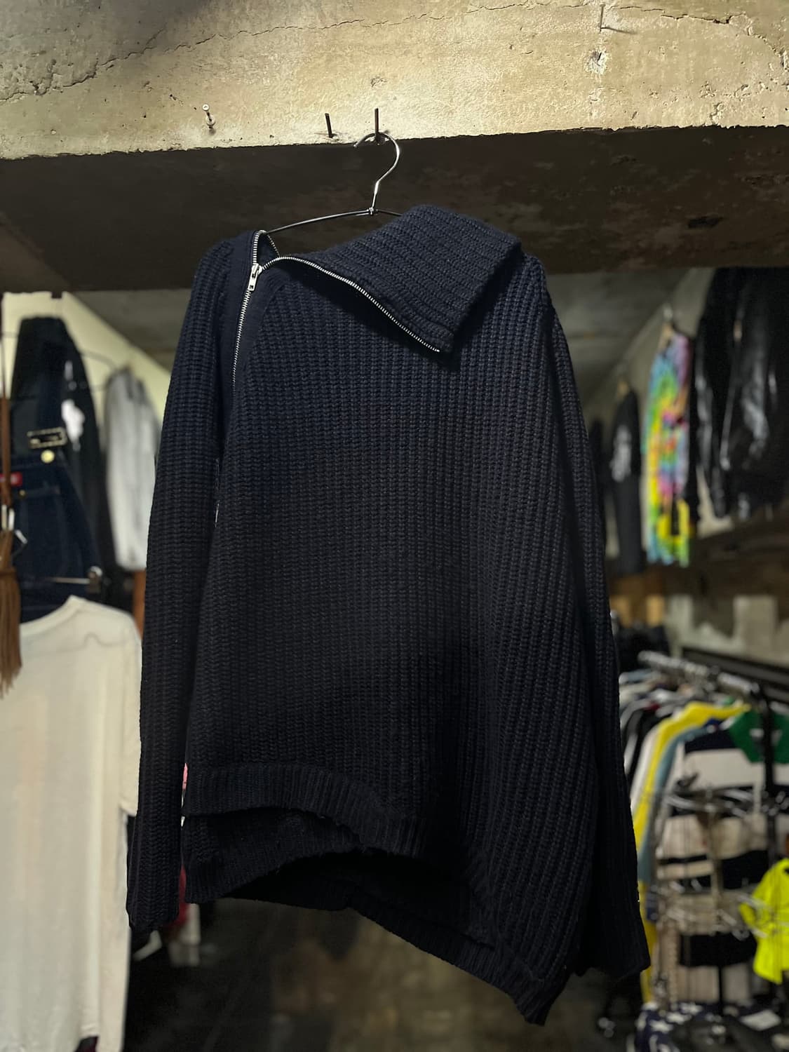 JEANASIS ASYMMETRIC ZIP KNIT 상품이미지3