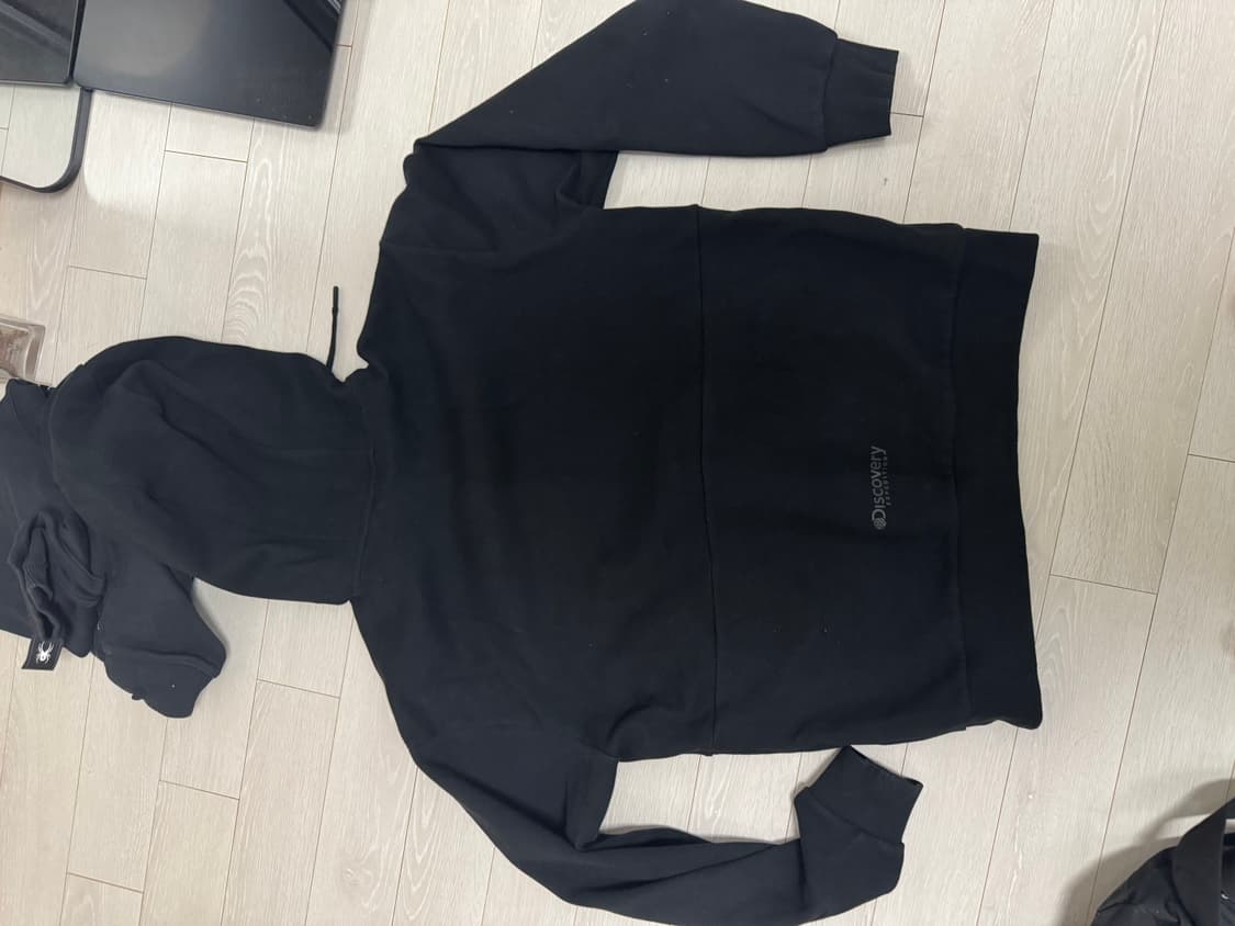 디스커버리 후드티 블랙 95 상품이미지2