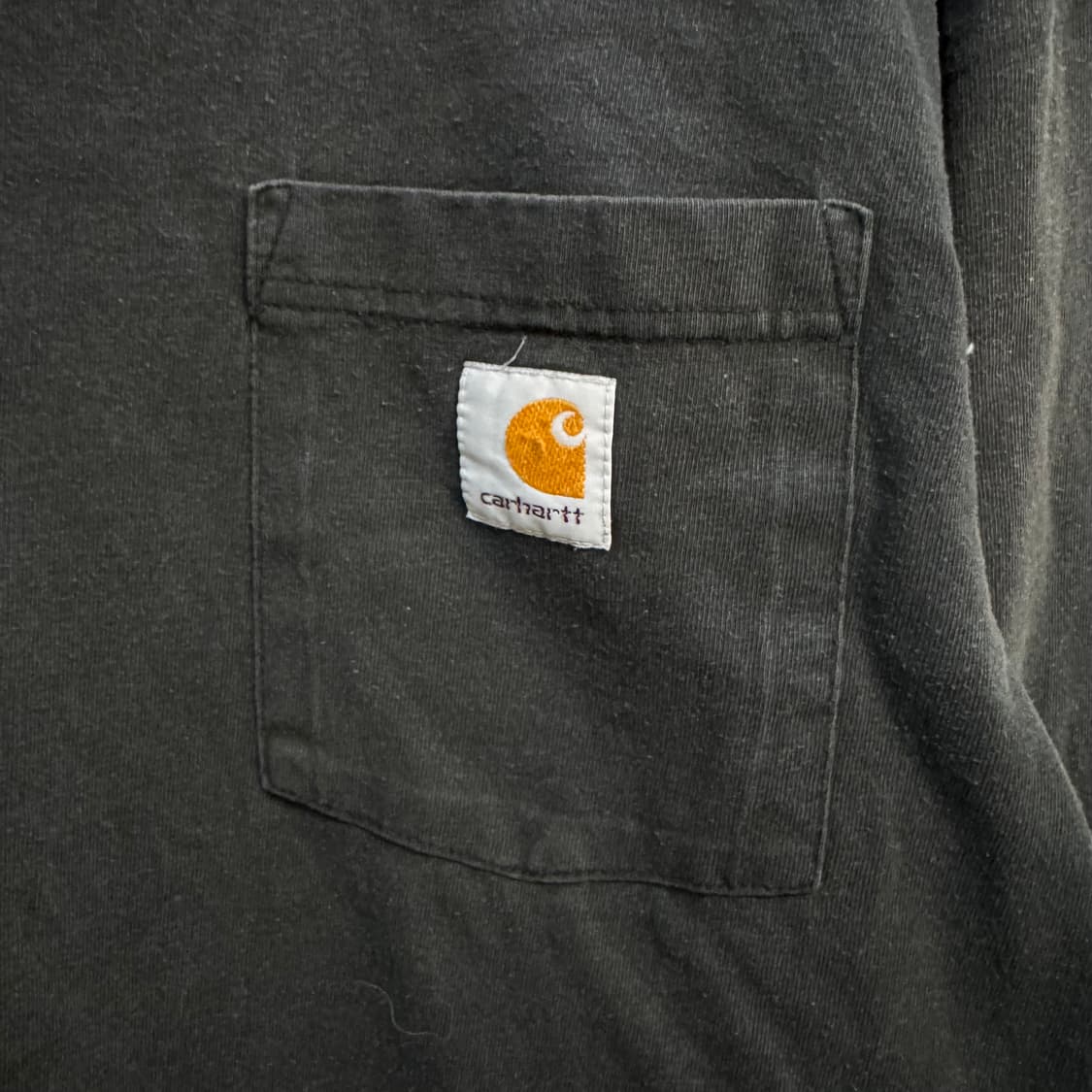 칼하트 포켓 맨투맨 티셔츠 상품이미지4