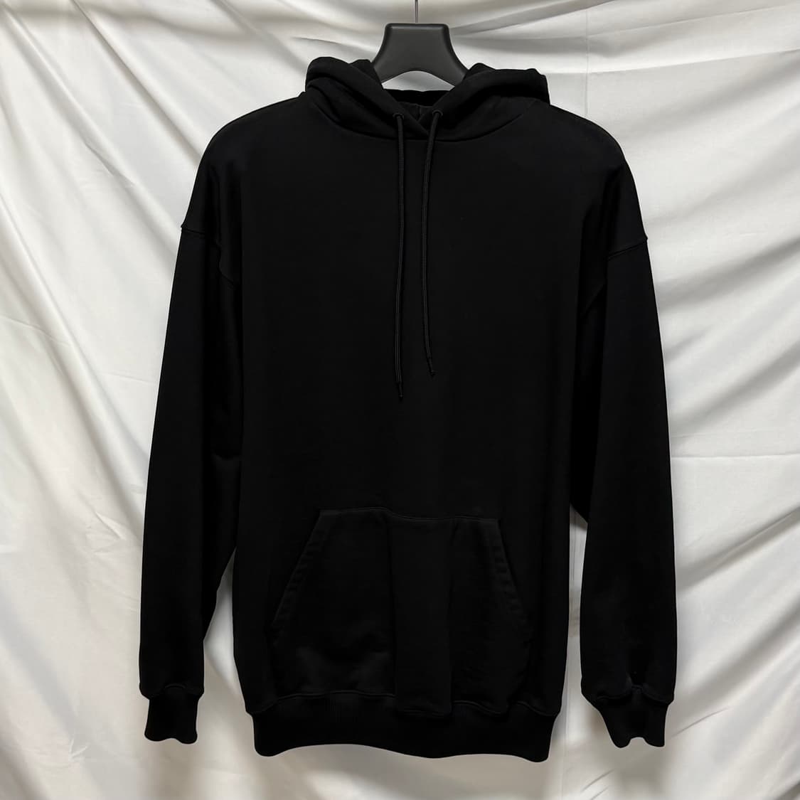 [S+급/오버핏S] 발렌시아가 백로고 후드티 블랙 백화점판 상품이미지3