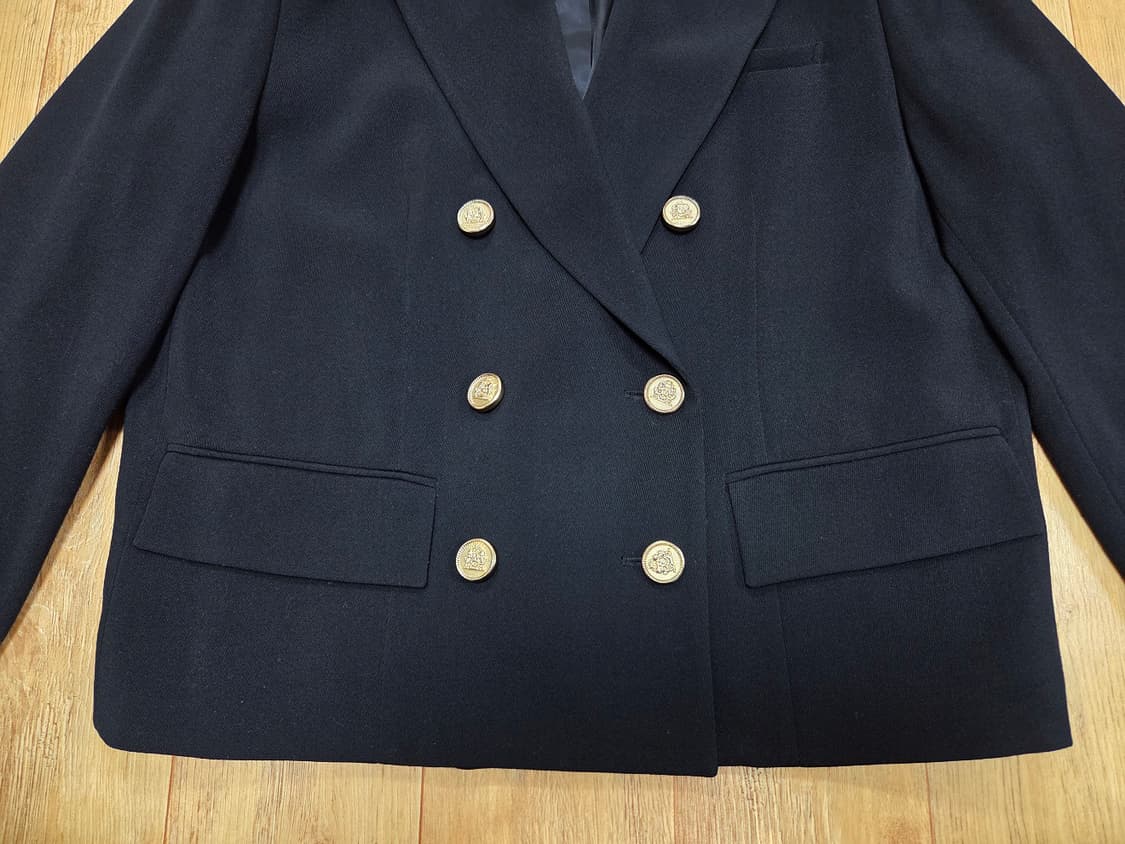 한섬 폼스튜디오(FOURM STUDIO) 금장버튼 피크드라펠 더블자켓 6 상품이미지4