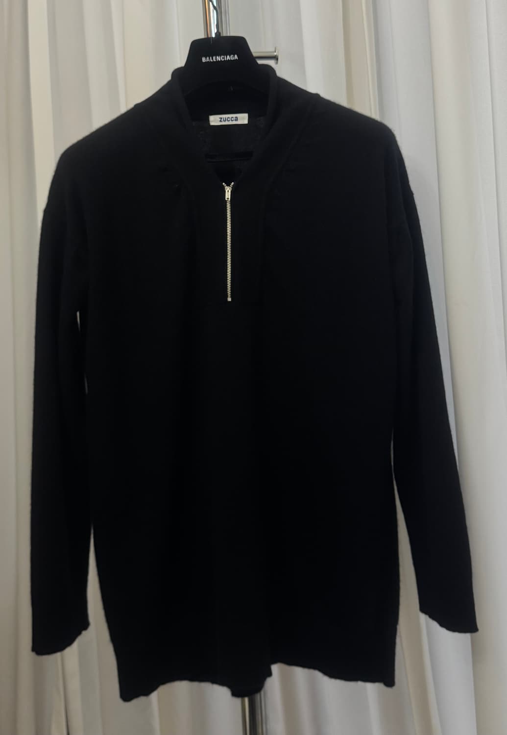 zucca 블랙 하프니트 집업 상품이미지1