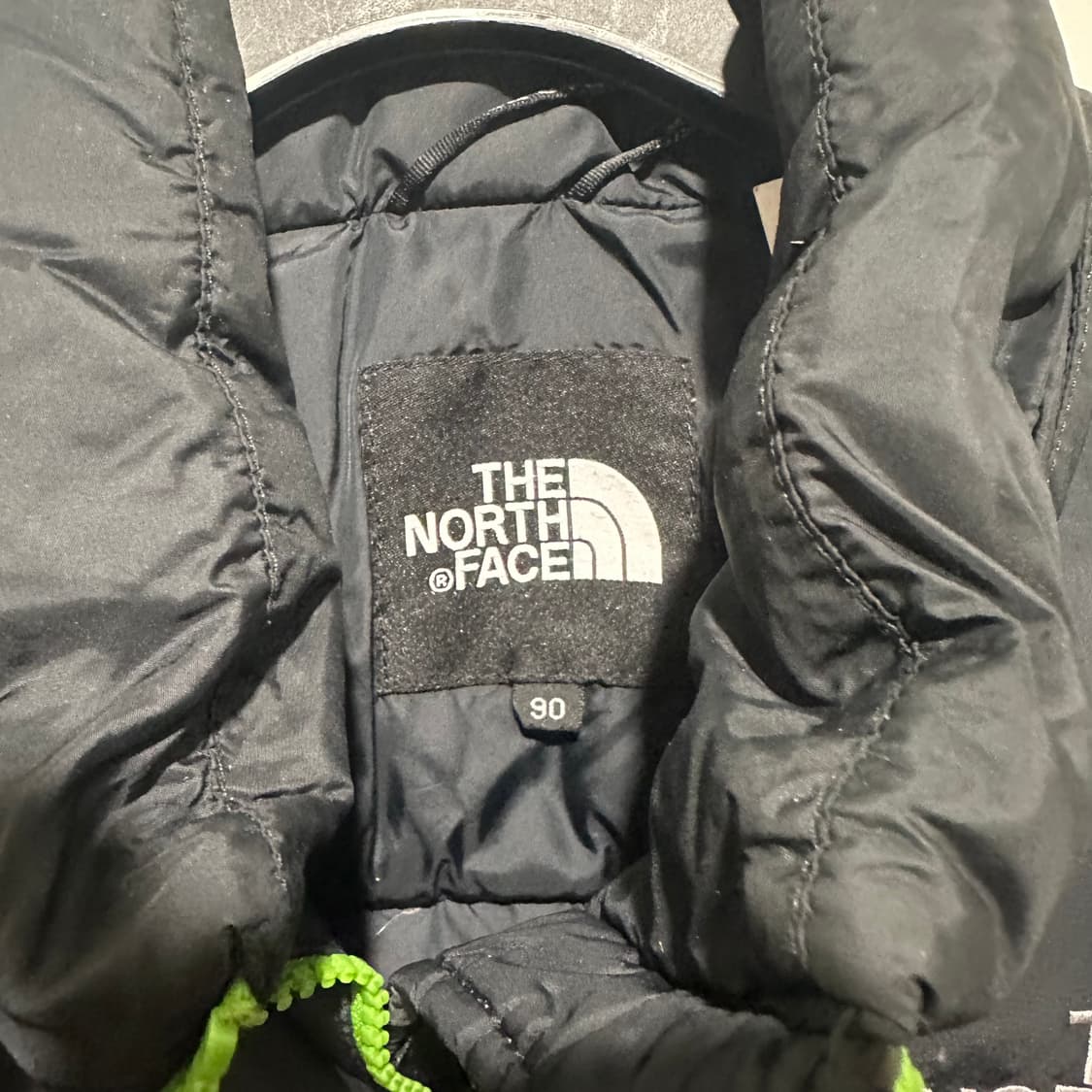 노스페이스 눕시 그레이 블랙 패딩 상품이미지6