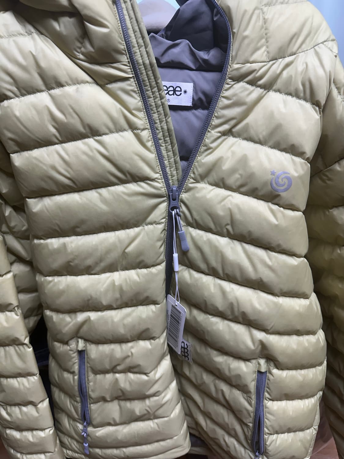 aeae 패딩 올리브 2사이즈 상품이미지2