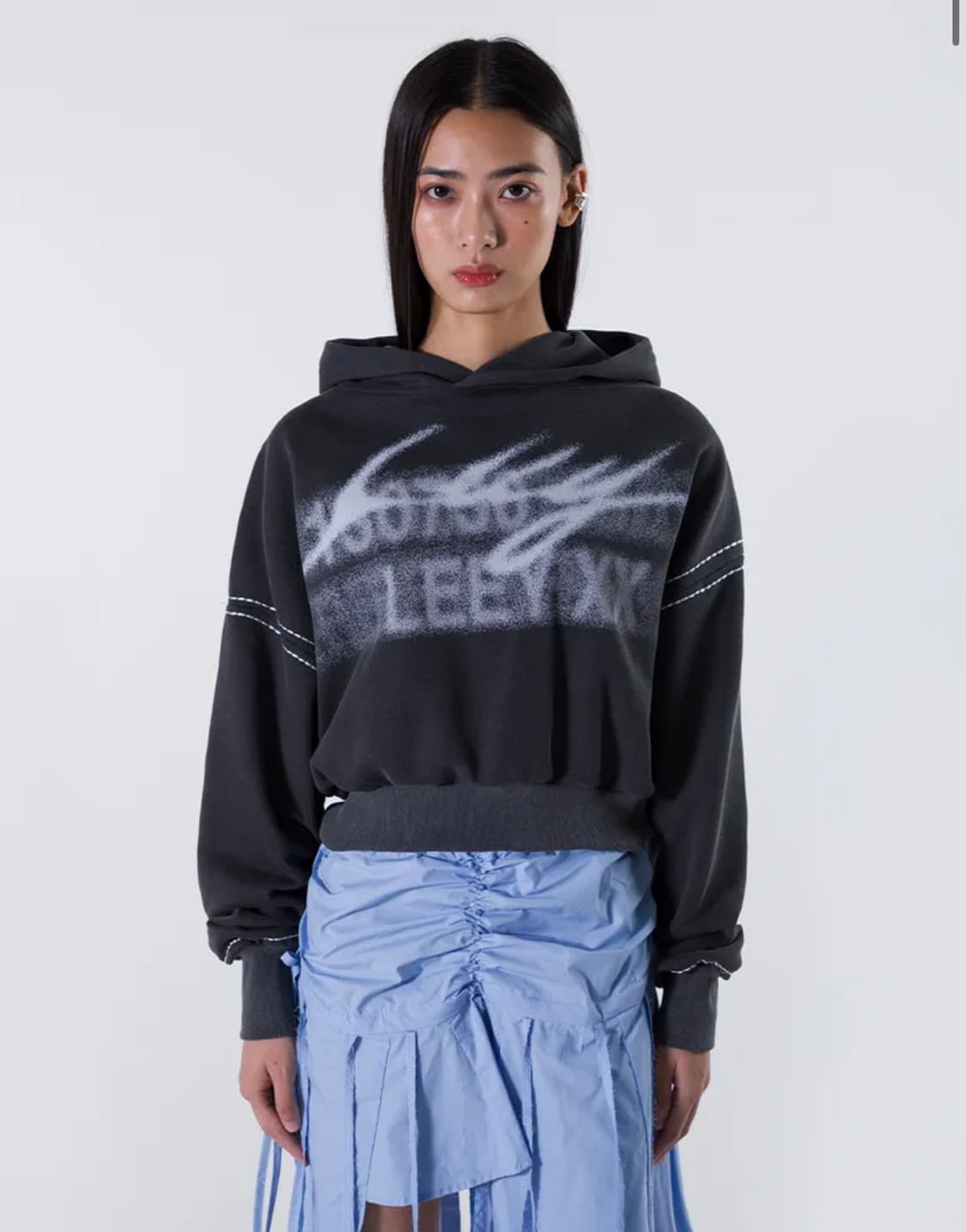 Leey 크롭 후드 상품이미지1