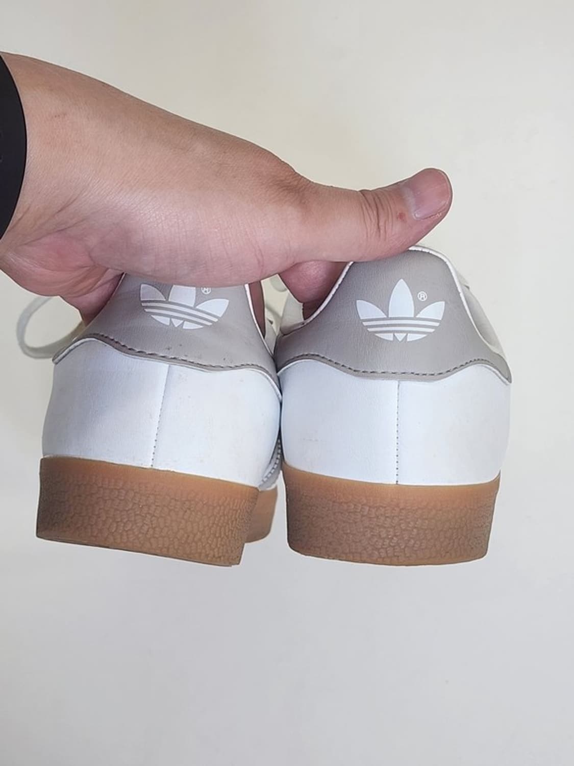 ADIDAS 가젤 화이트 그레이 260 상품이미지4