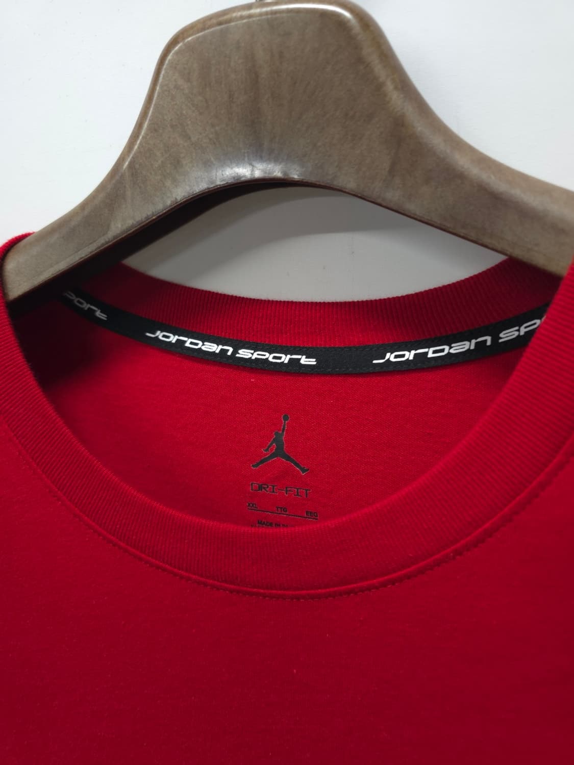 나이키 조던 스포츠 레드 로고 반팔 티셔츠(빅사이즈) (115) 상품이미지3