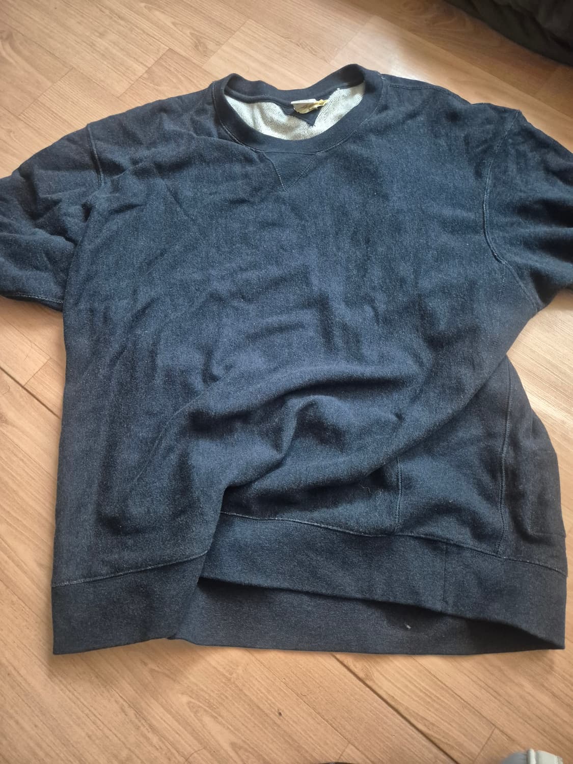 카키스 크루넥 맨투맨 25ss 상품이미지2