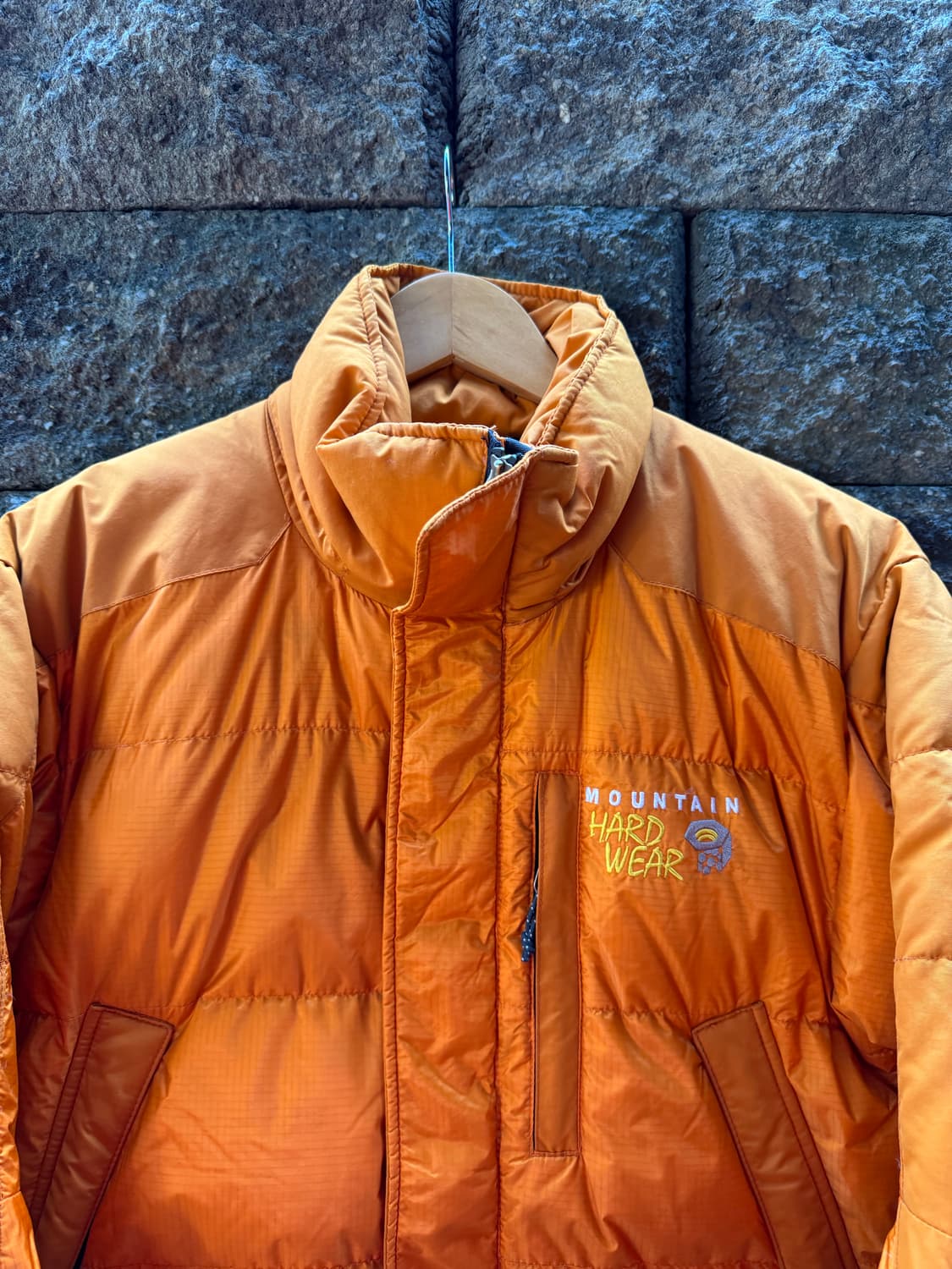 마운틴 하드웨어 다운 패딩 상품이미지3