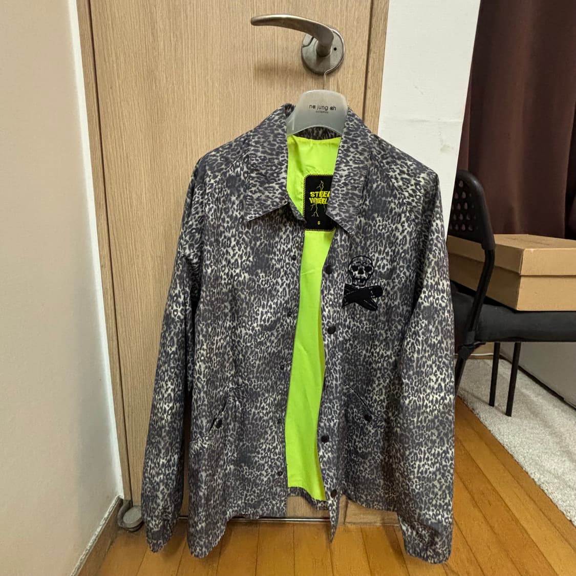 스틸 휠즈 레오파드 코치 자켓 상품이미지1