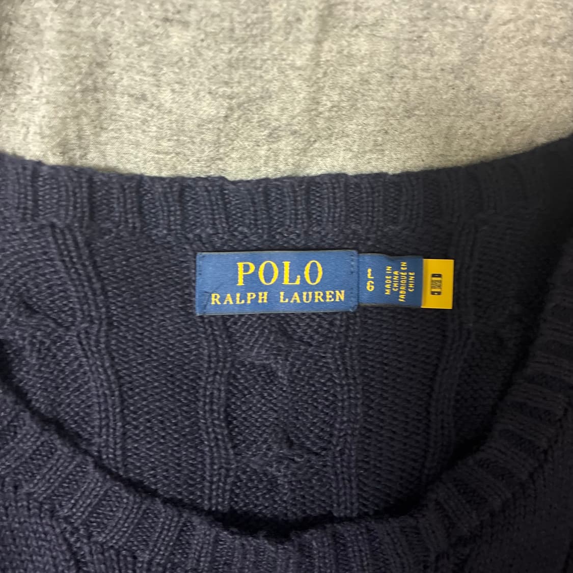 (정품 QR) 신형 폴로 랄프로렌 네이비 꽈배기 니트 L사이즈 상품이미지3