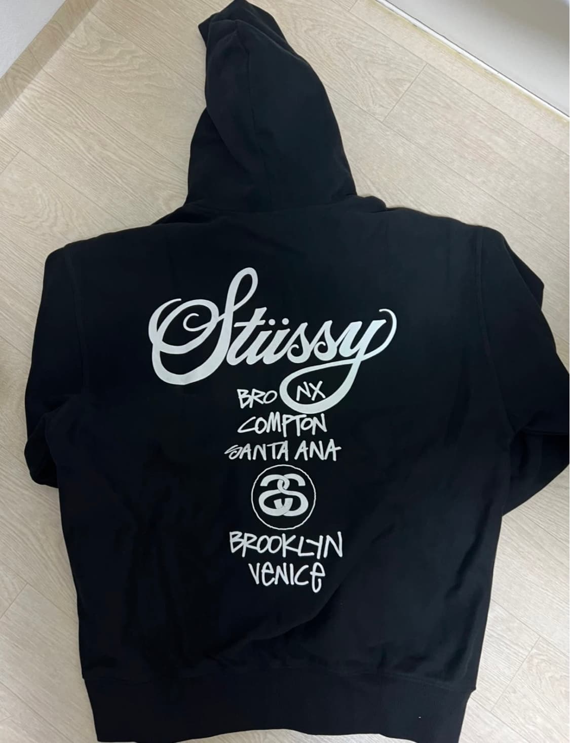 스투시 월드투어 후드집업 사이즈 L 상품이미지2