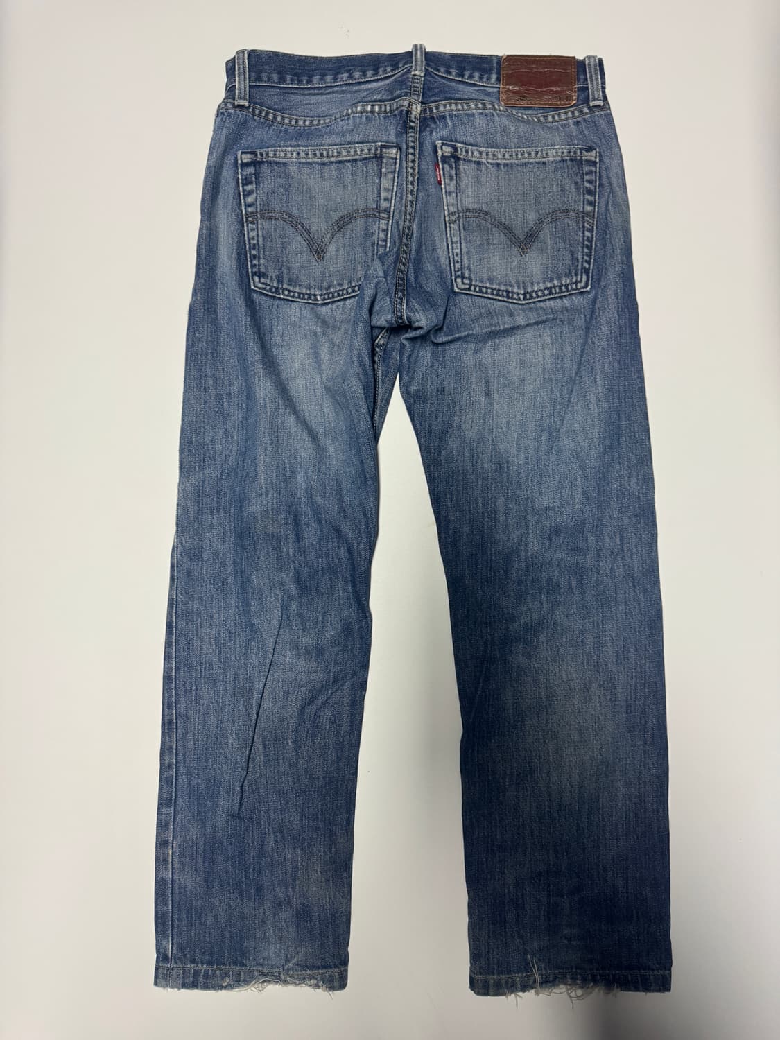 리바이스 505 빈티지 스크래치 워싱 데님팬츠 33.8인치 상품이미지2