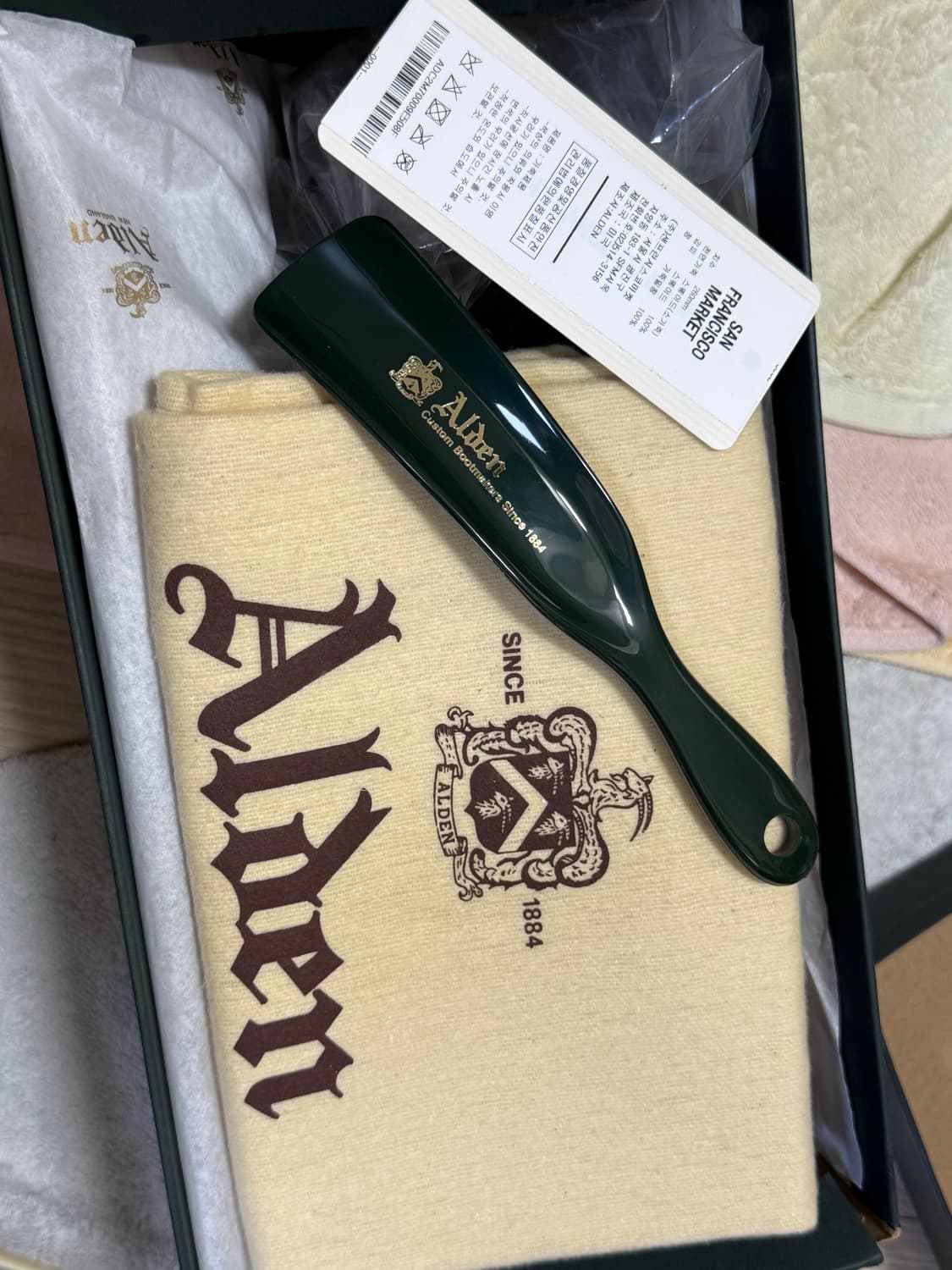 [US 8 E] 알든 666 스웨이드 테슬 로퍼 상품이미지6