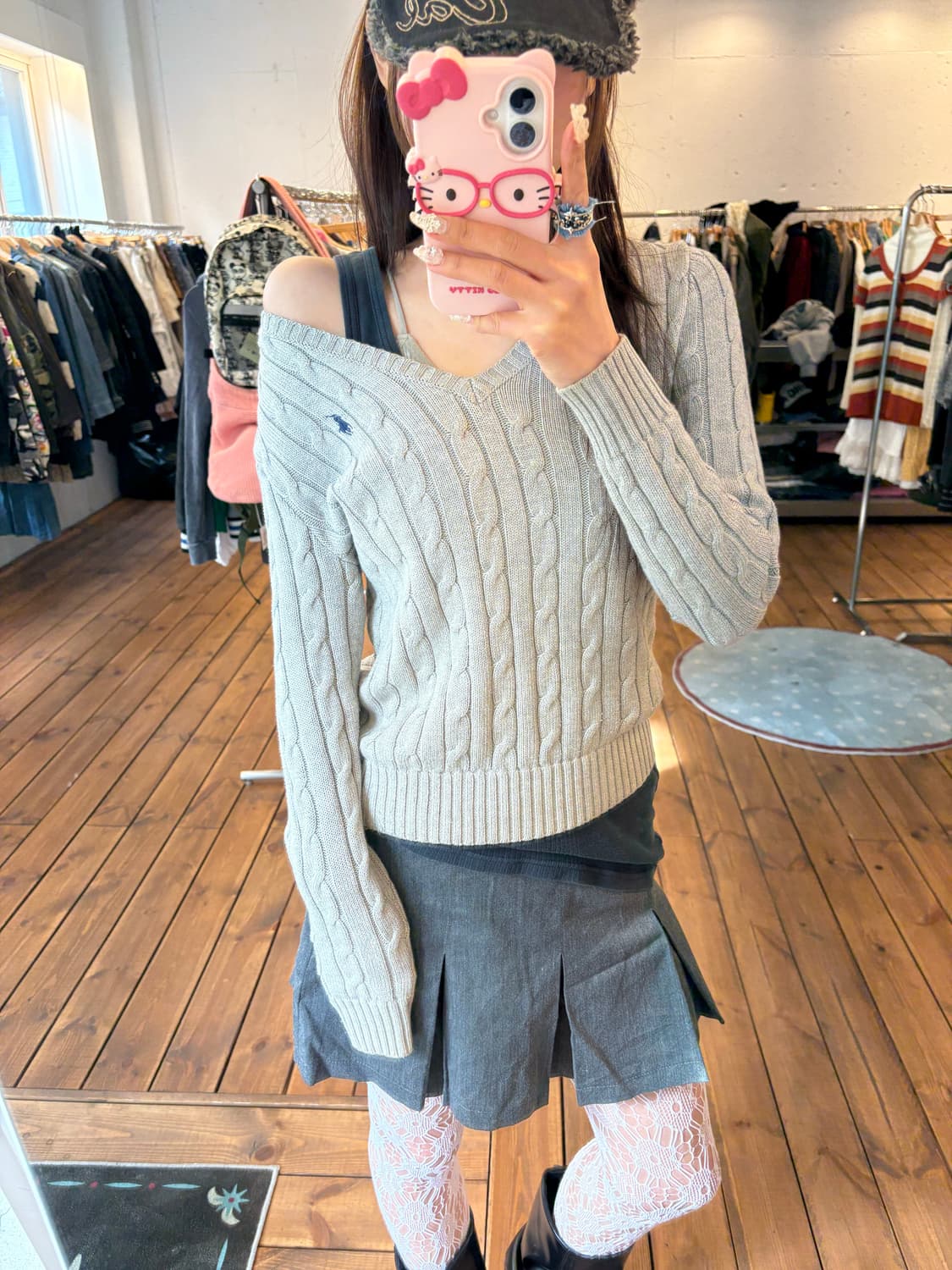 폴로 그레이 브이넥 니트 상품이미지2