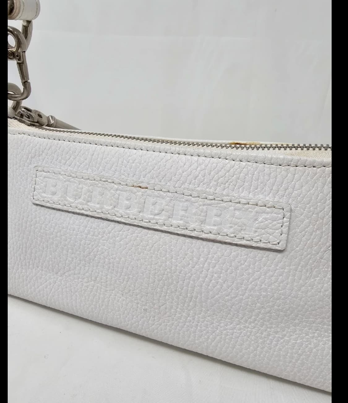 정품 버버리 화이트 가죽 미니 숄더백 상품이미지5