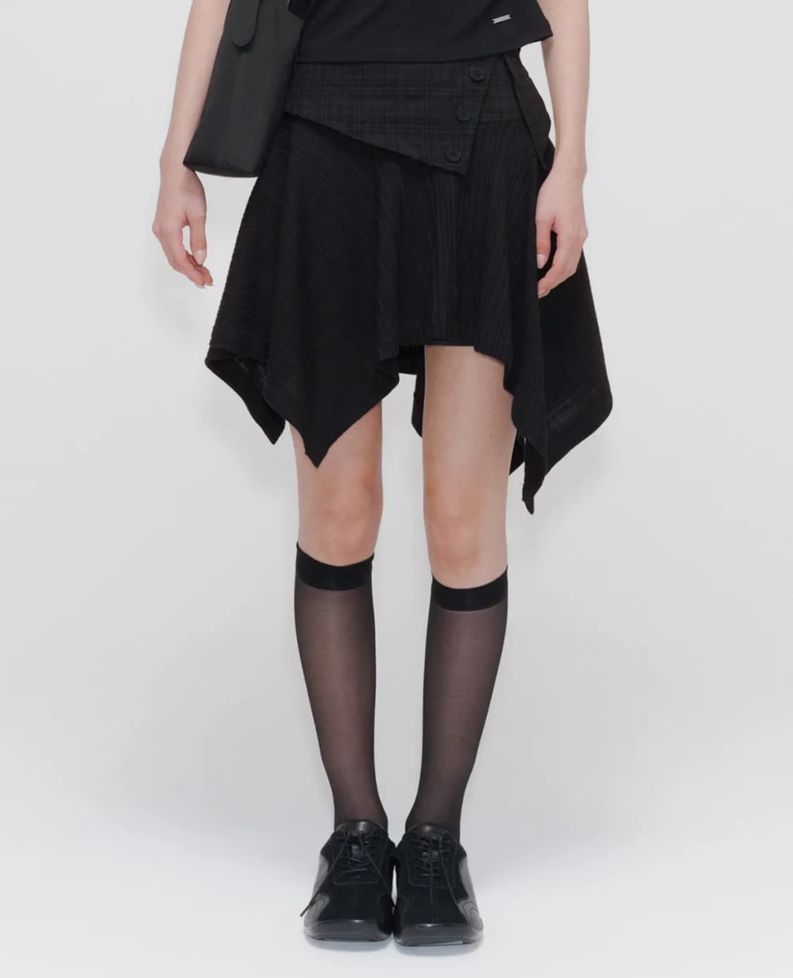미세키서울 Unbalanced flow mini skirt BLACK 상품이미지1