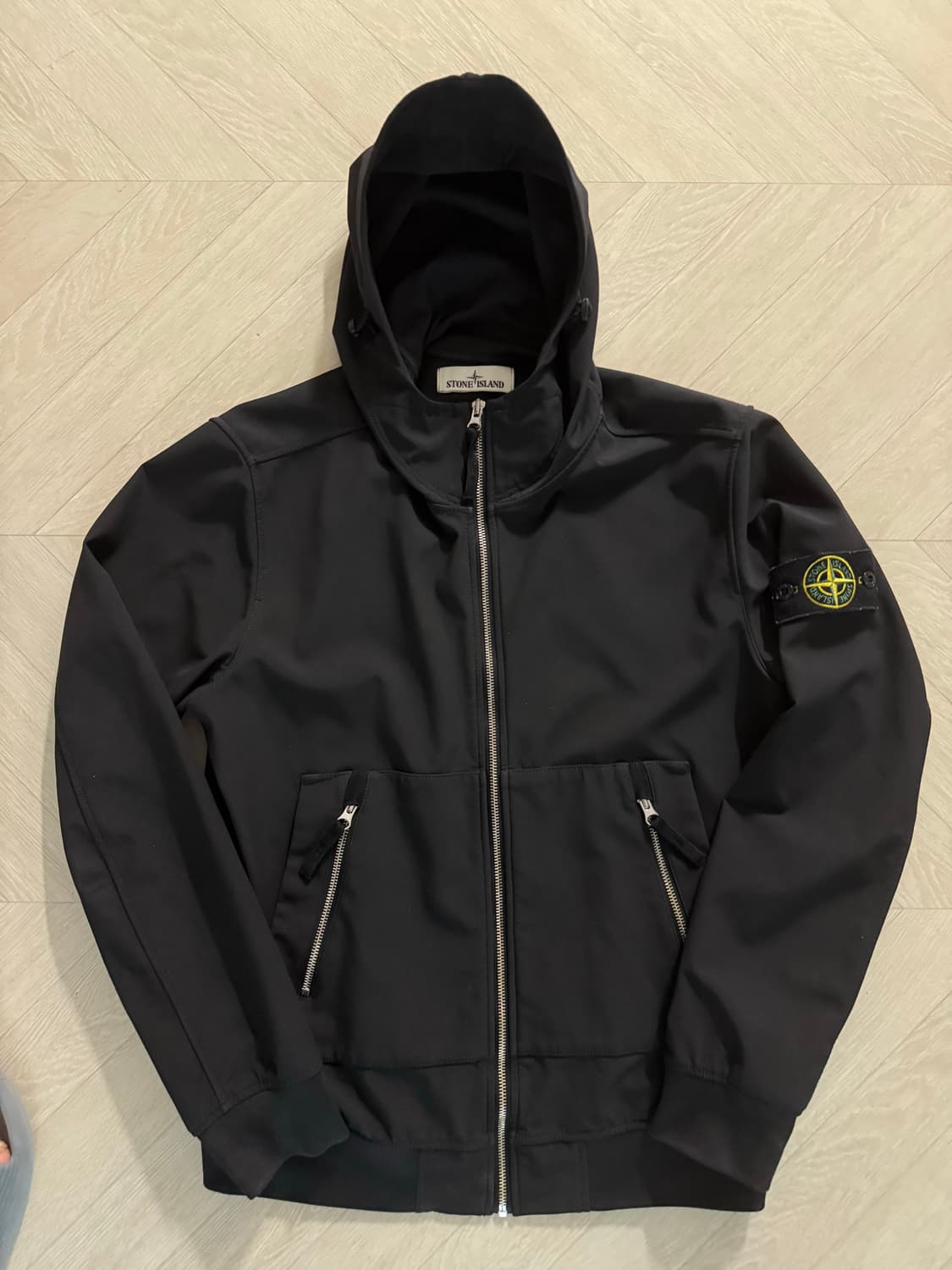 스톤아일랜드 소프트쉘 M 상태A 상품이미지6