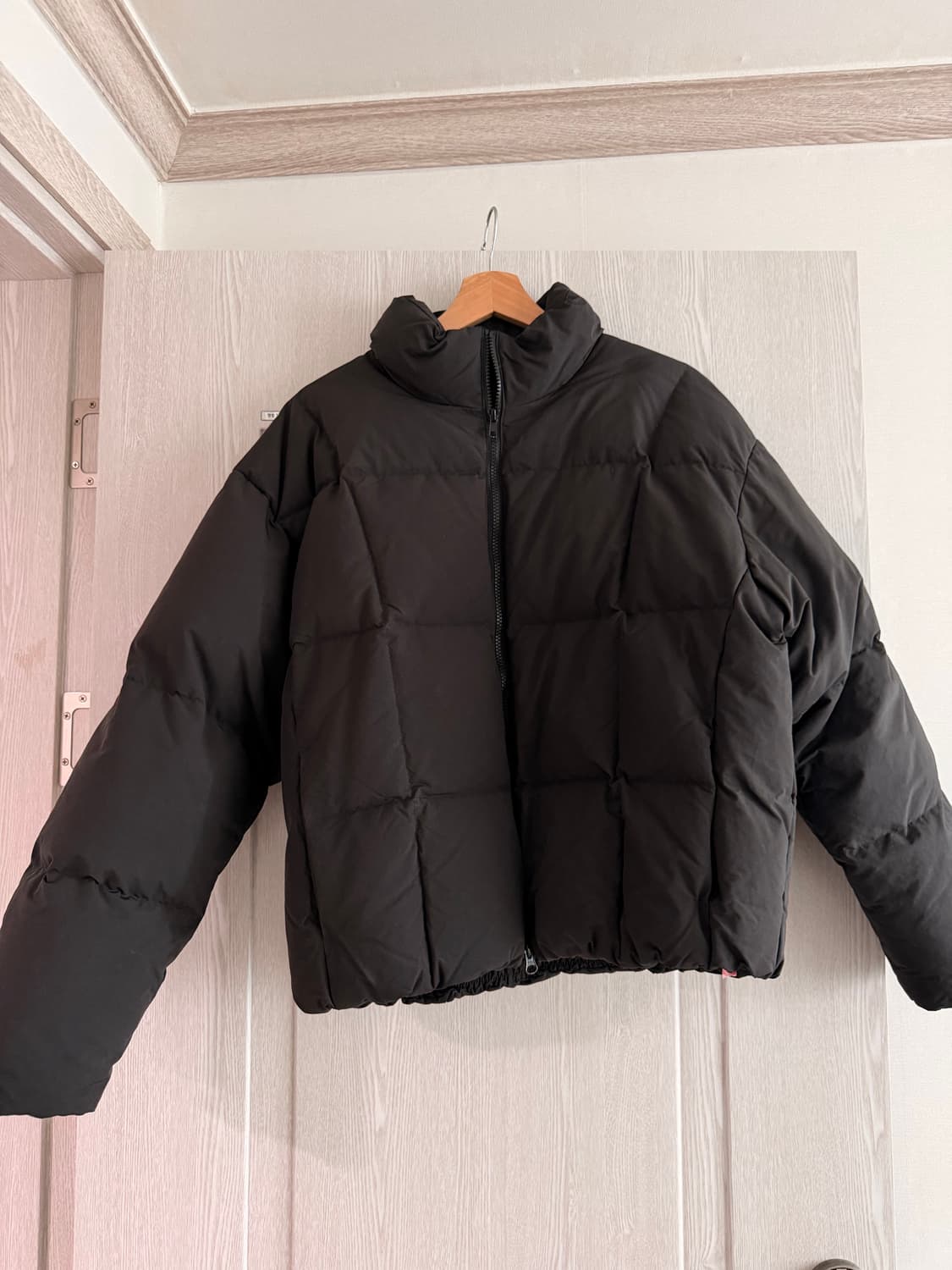 어나더오피스 Balloon Down Puffer Jacket  상품이미지1