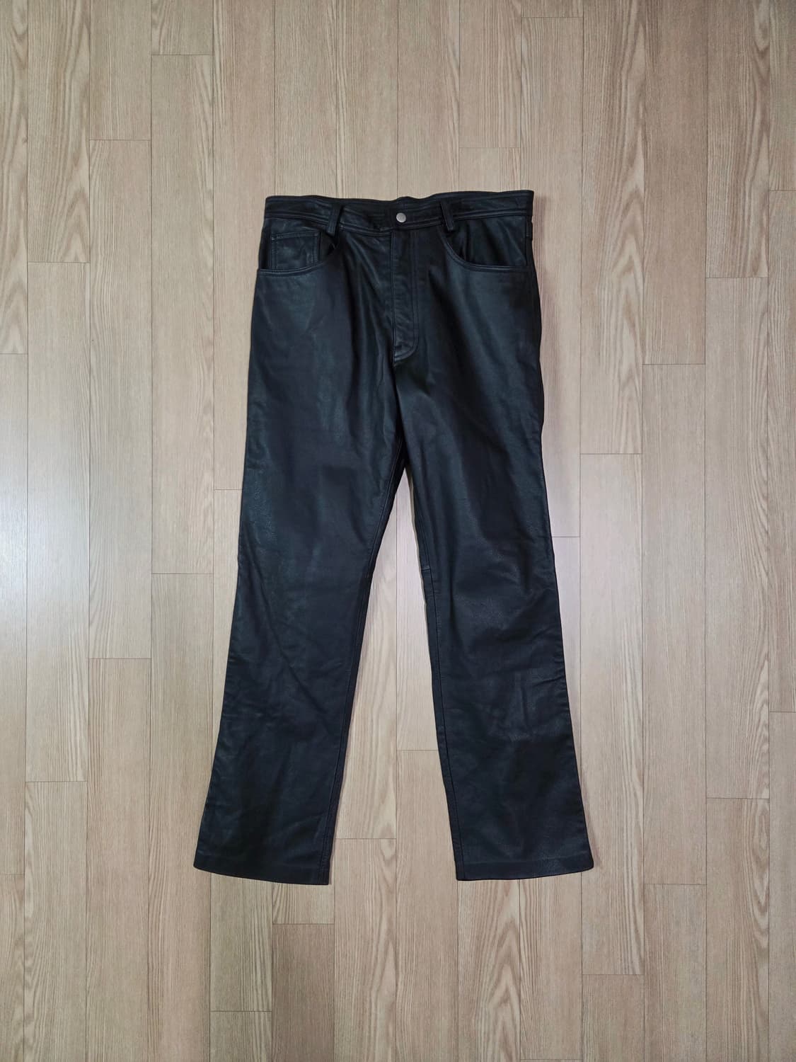 MTD 블랙 램스킨 레더 스트레이트 팬츠 상품이미지1