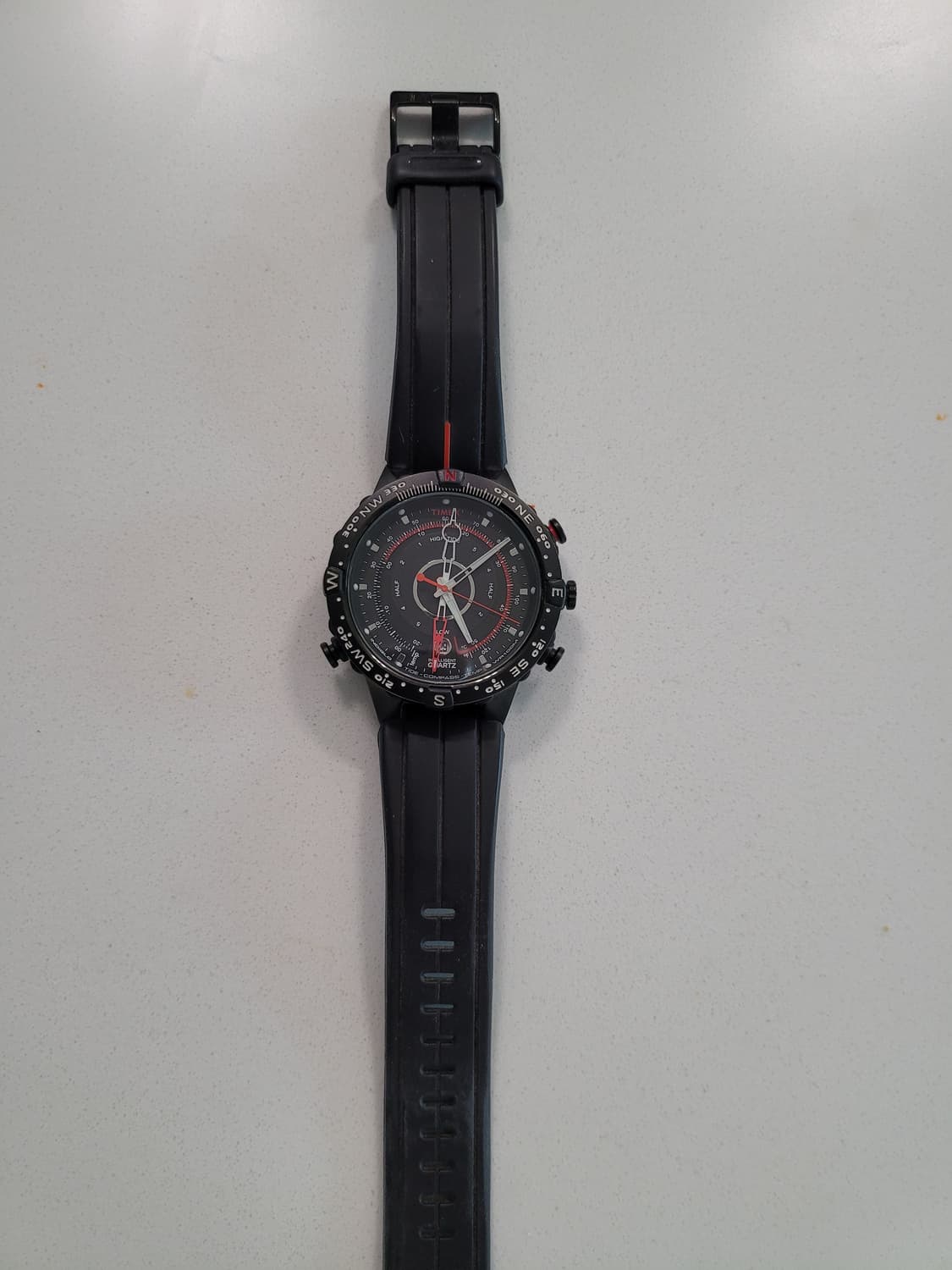 당신의 모험을 함께할 완벽한 동반자, 타이맥스 '해운대 시계' (T2N7 상품이미지5