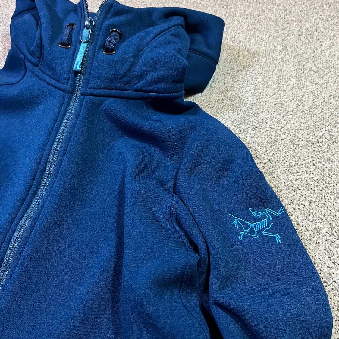 아크테릭스 우먼 폴리 기모 후디 집업 상품이미지2