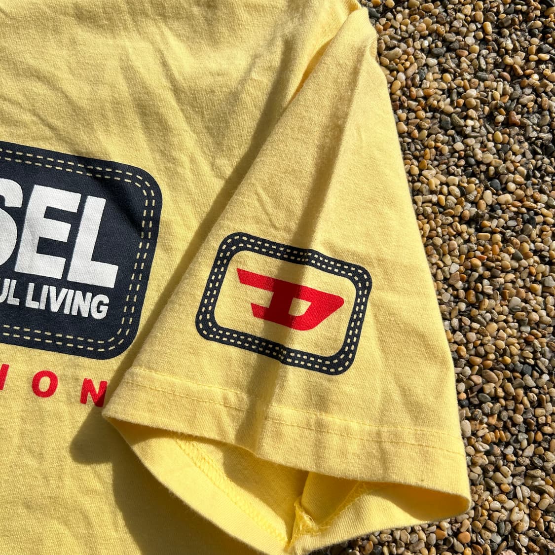 디젤(DIESEL)옐로우 후드 반팔티 상품이미지4