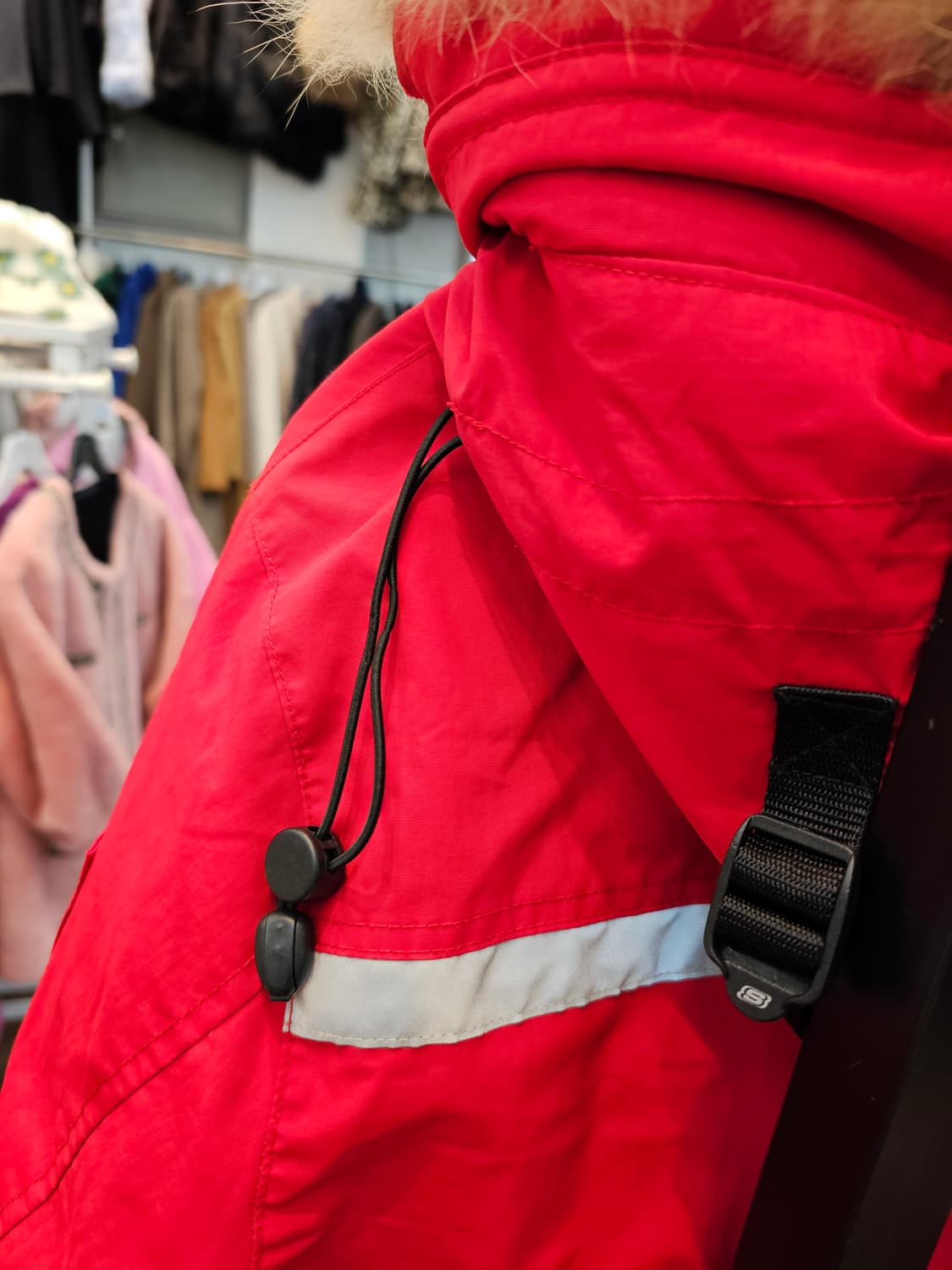 No.103 스케처스 덕다운 패딩(90) 상품이미지5