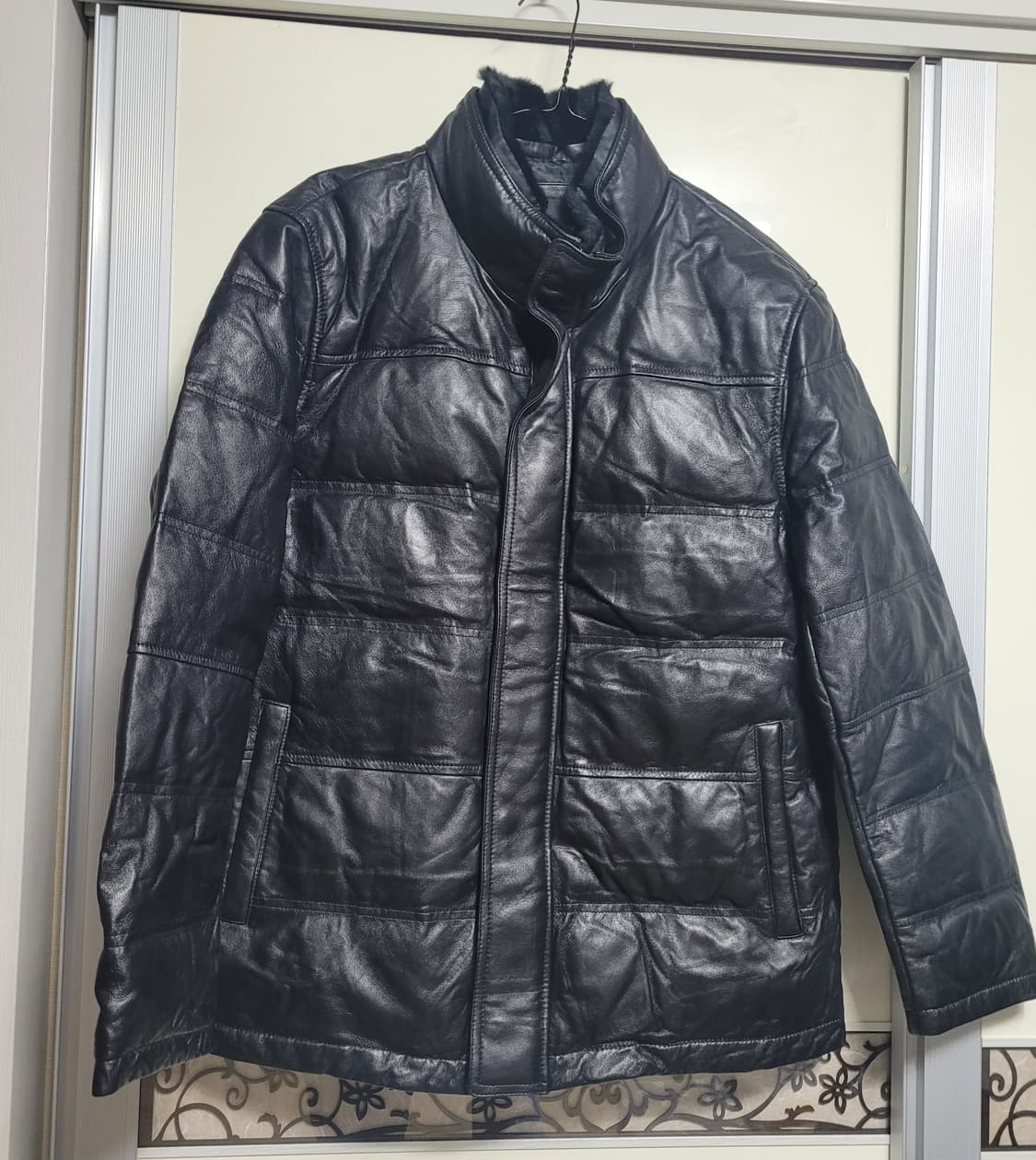 남성 양가죽 위즐카라 구스다운 상품이미지1