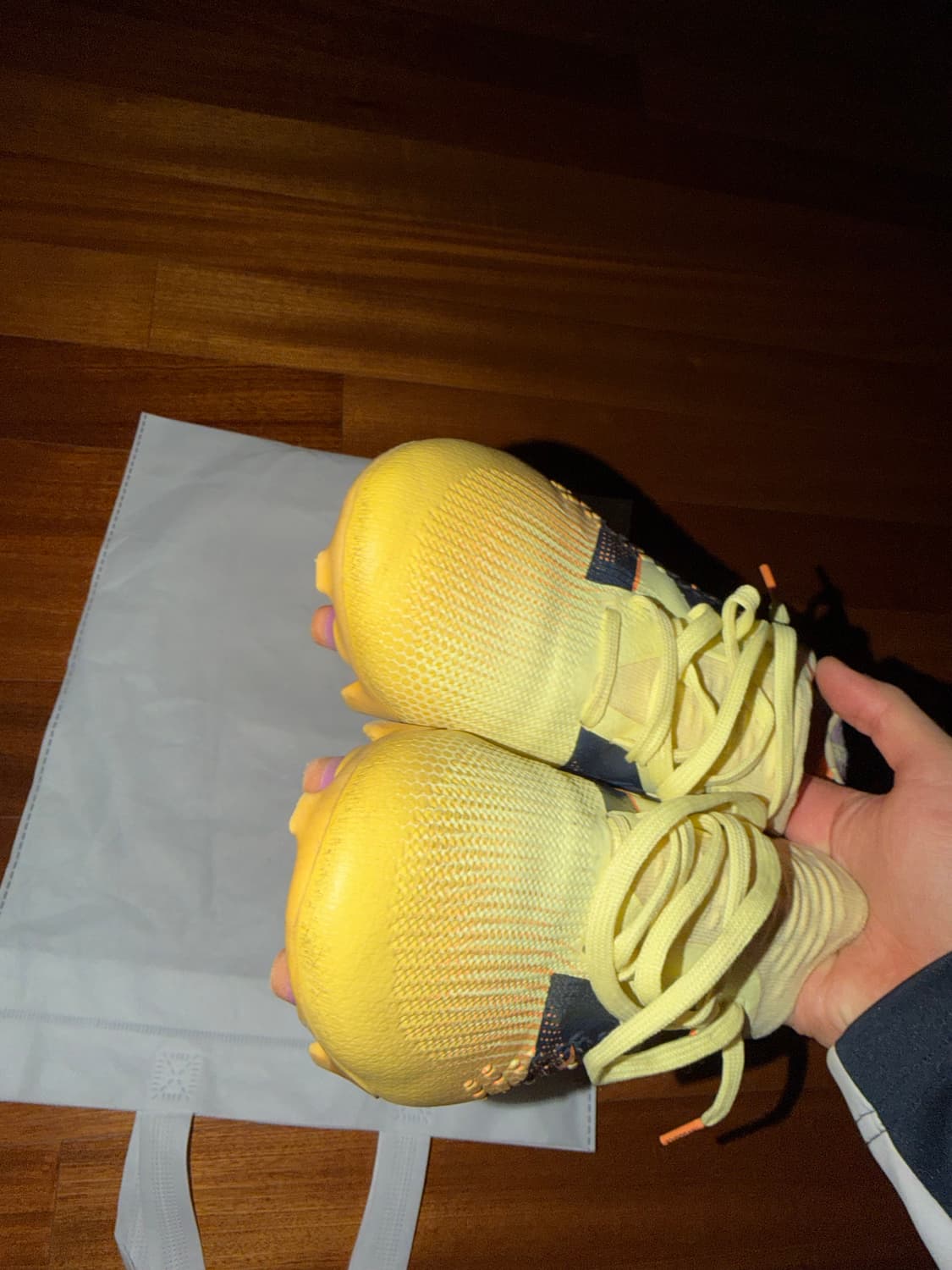 뉴발란스 축구화 상품이미지4