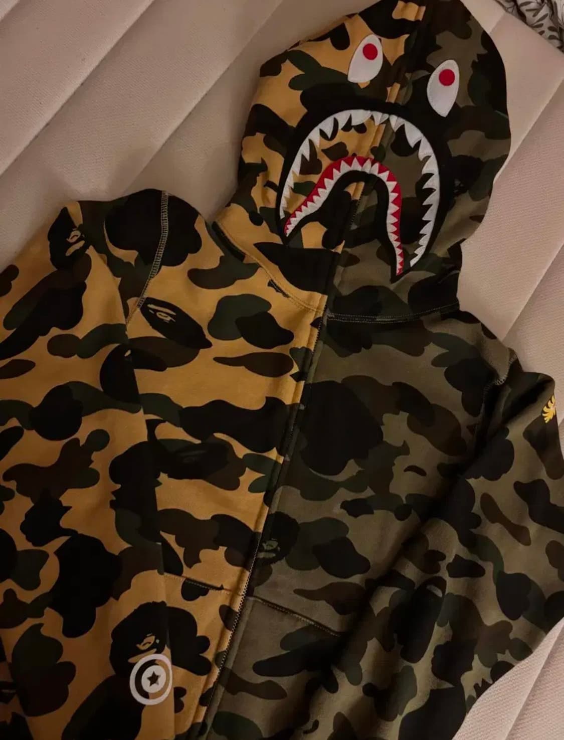 베이프 샤크후드 상품이미지1